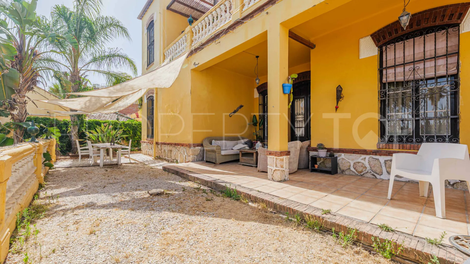Malaga - Este, villa a la venta de 7 dormitorios