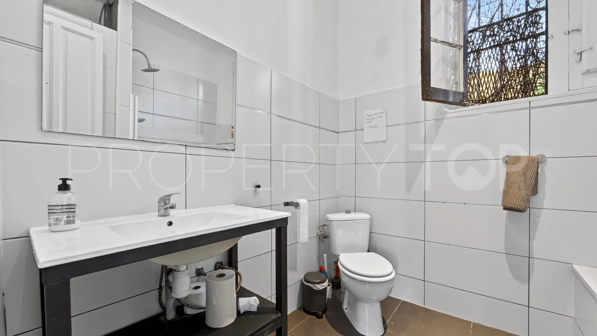 Malaga - Este, villa a la venta de 7 dormitorios
