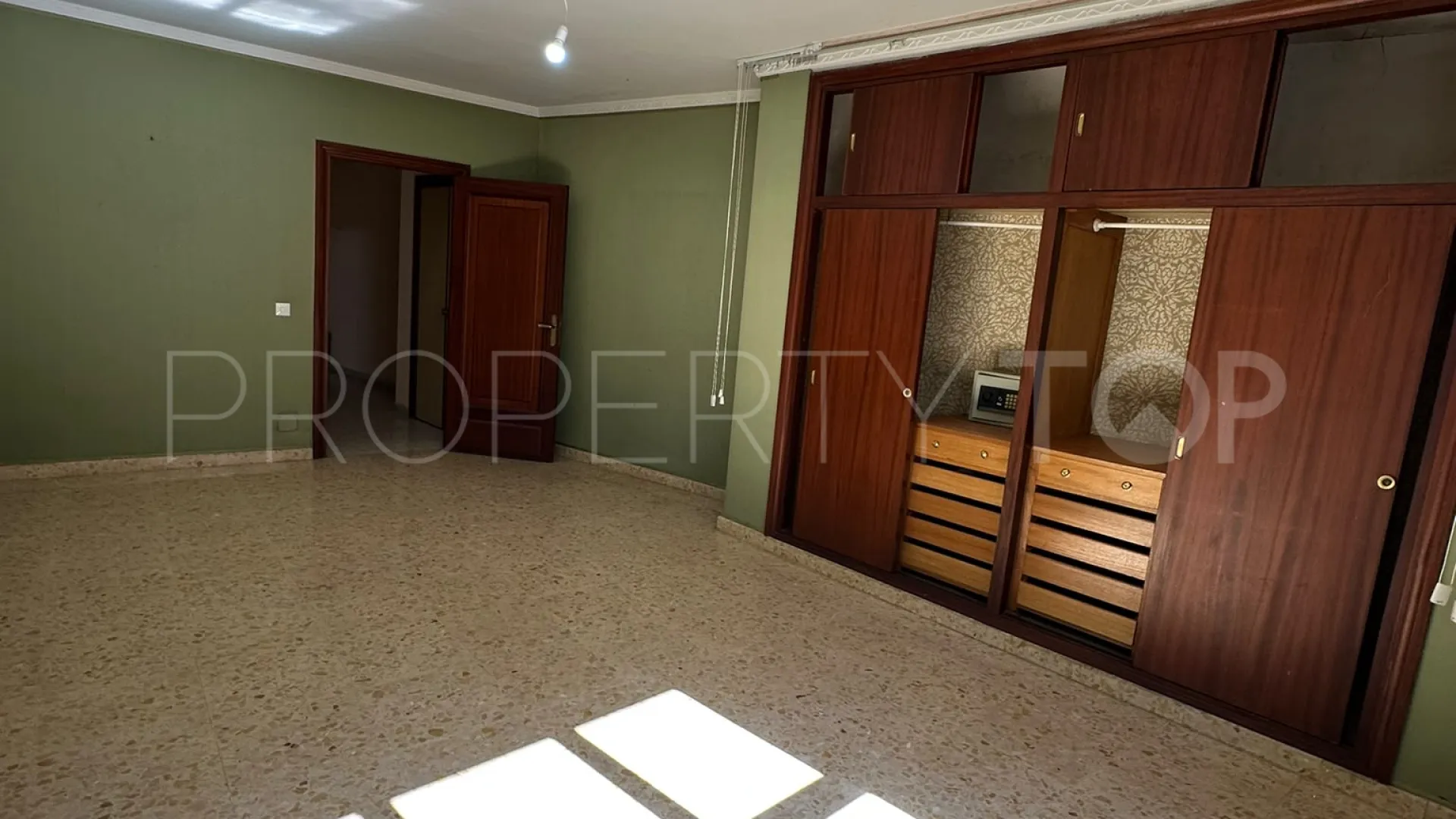 4 bedrooms apartment for sale in Centro Histórico