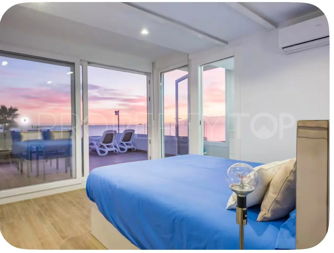 3 bedrooms villa in El Palo for sale
