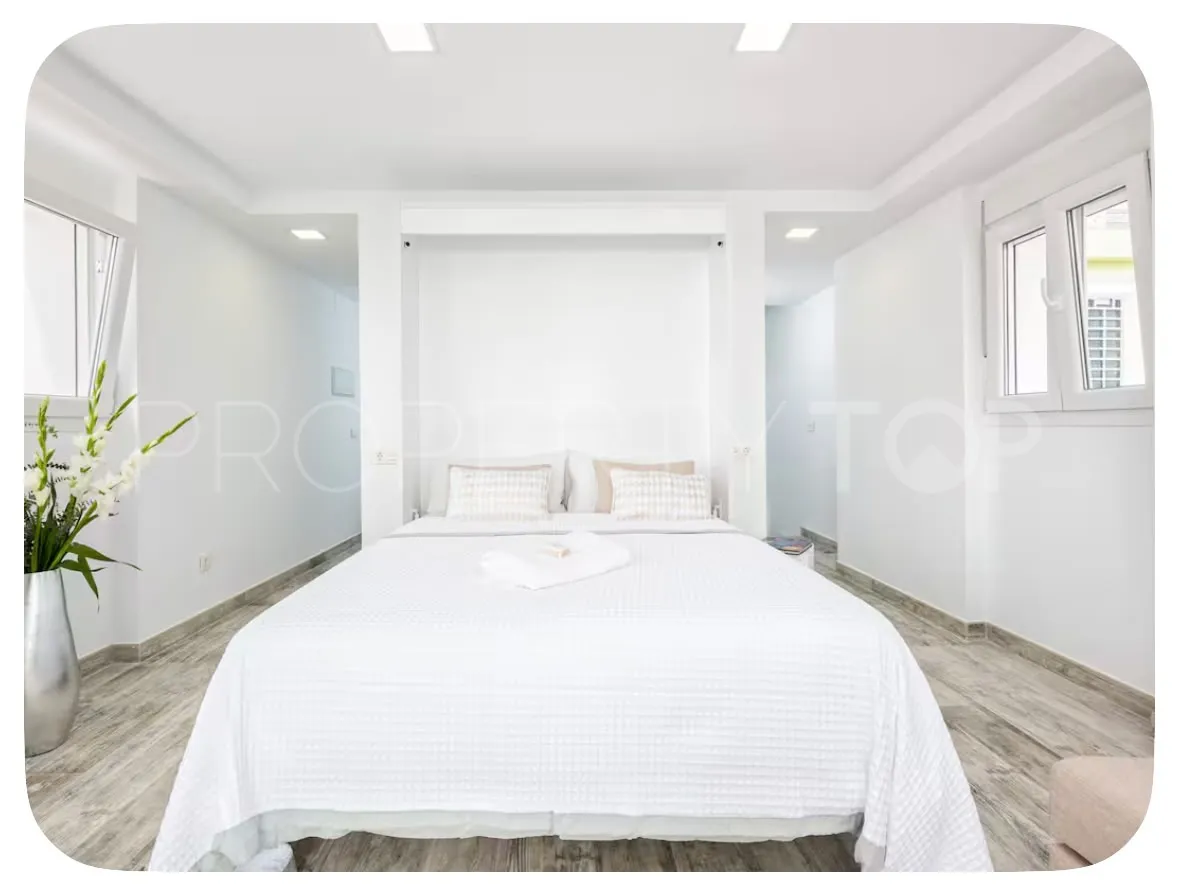 3 bedrooms villa in El Palo for sale