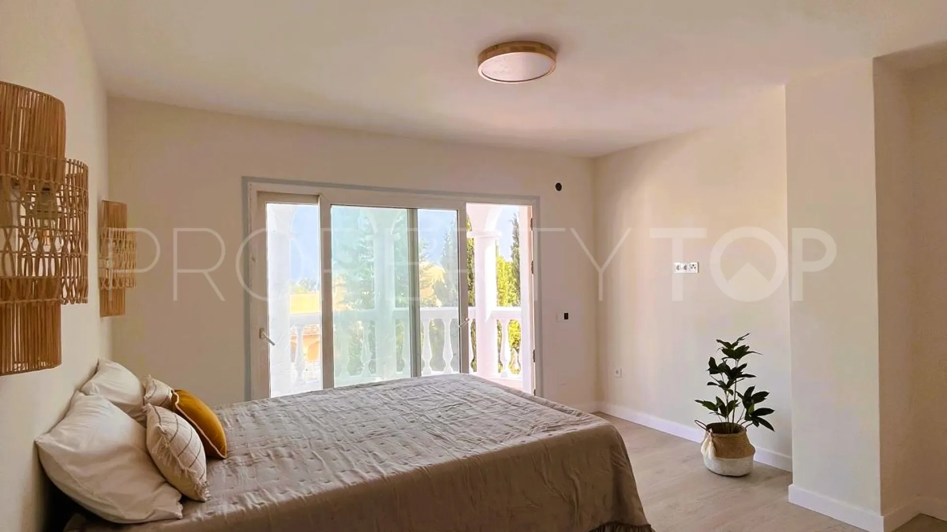 Chalet in Arroyo de la Miel for sale