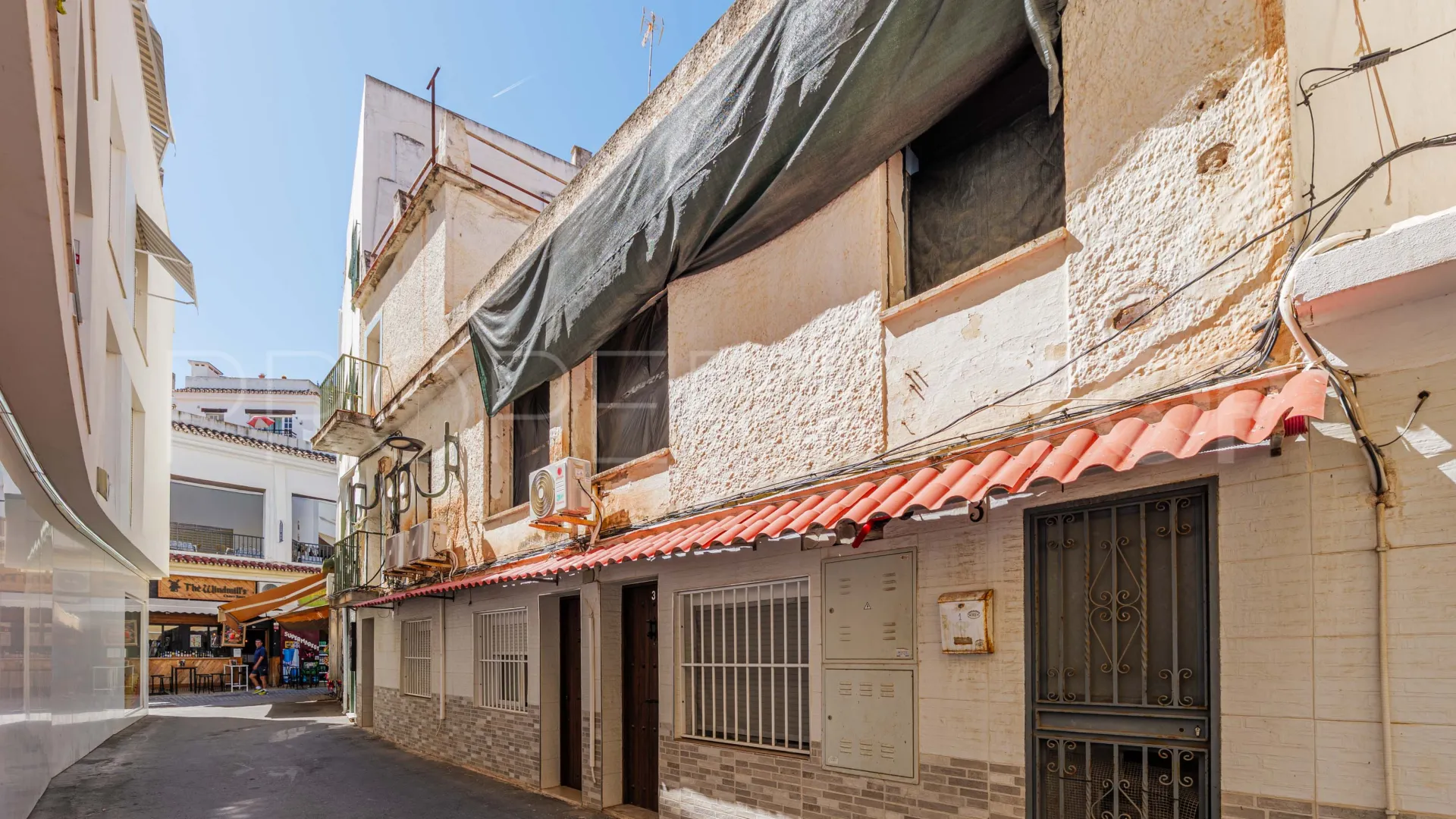 Torremolinos building for sale