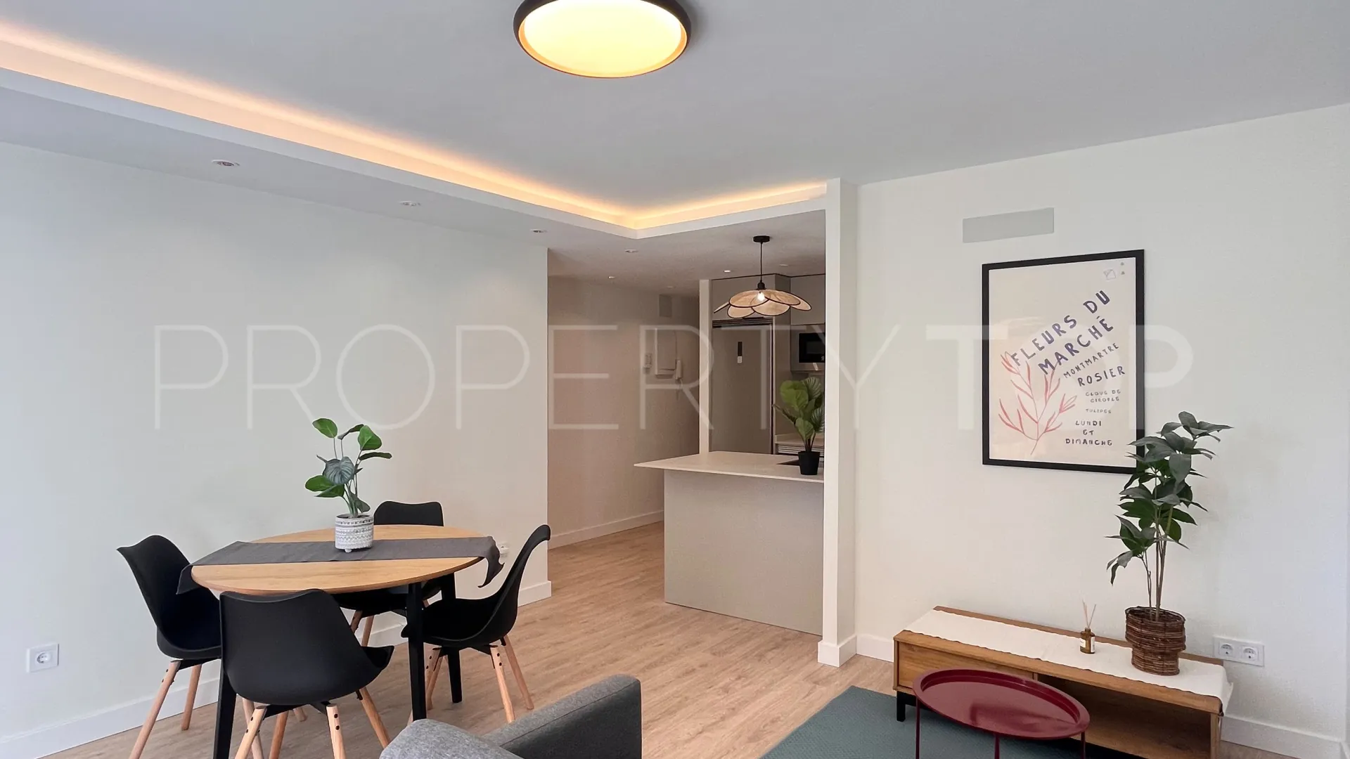 Apartment in El Palo for sale