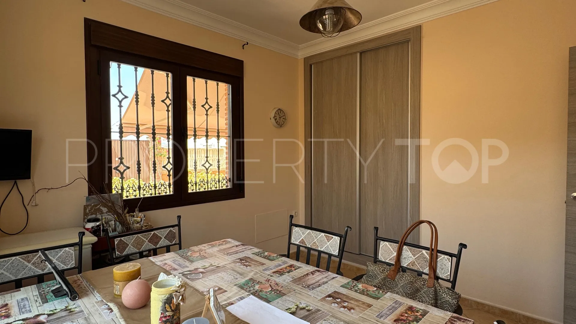 For sale Casabermeja house with 4 bedrooms
