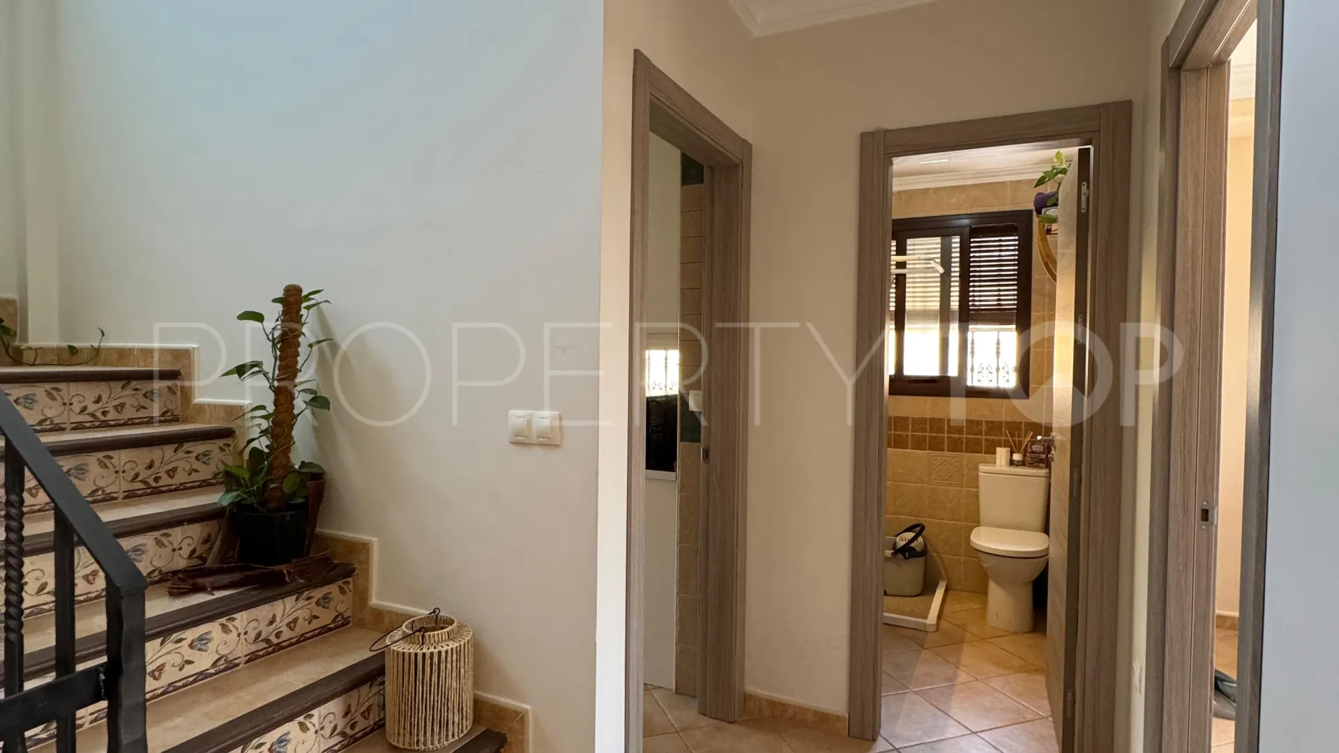 For sale Casabermeja house with 4 bedrooms