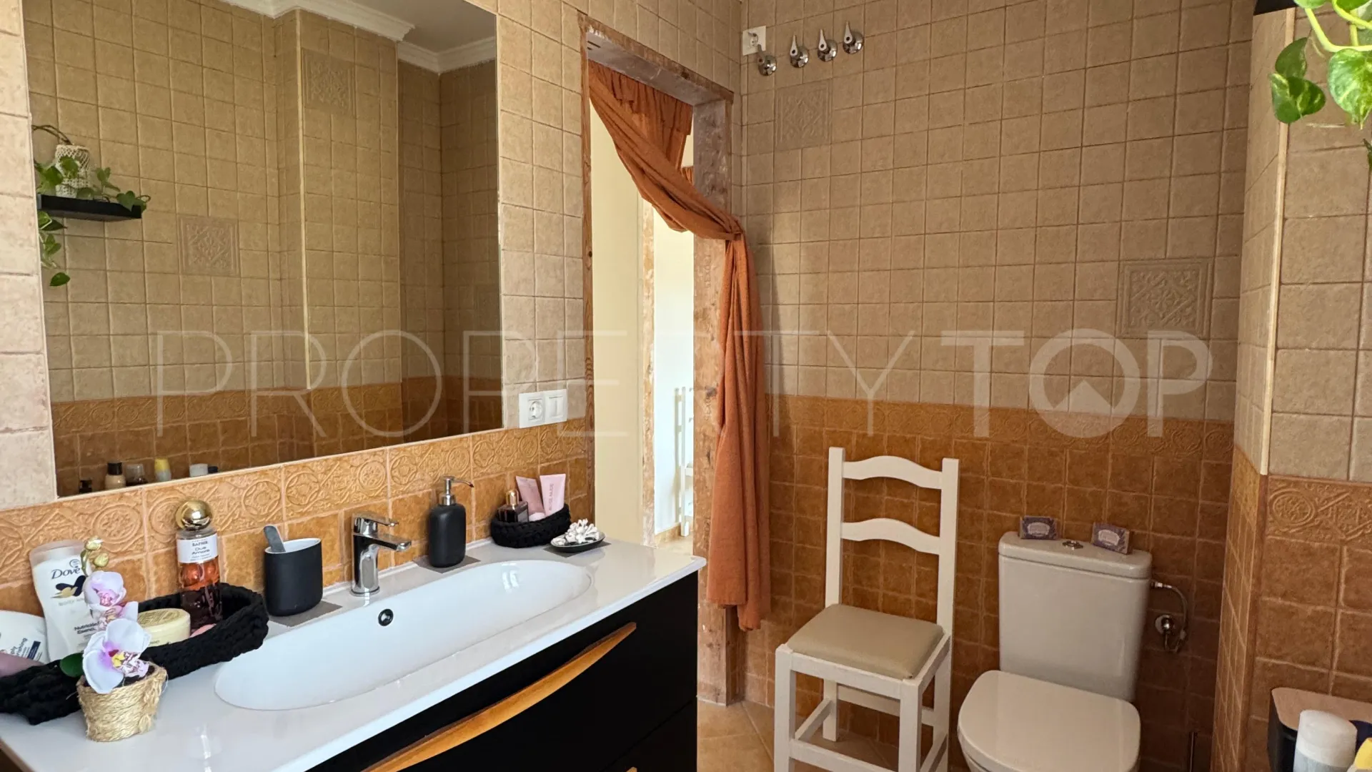 For sale Casabermeja house with 4 bedrooms