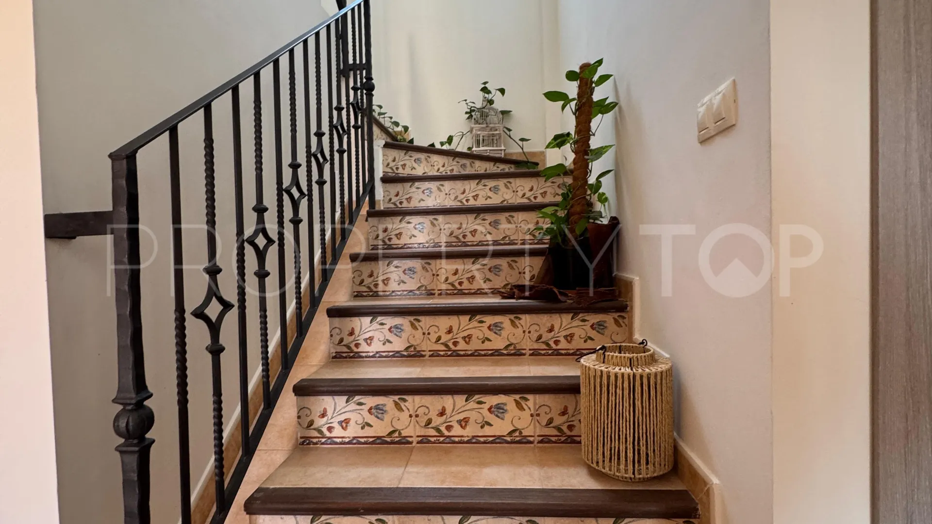 For sale Casabermeja house with 4 bedrooms