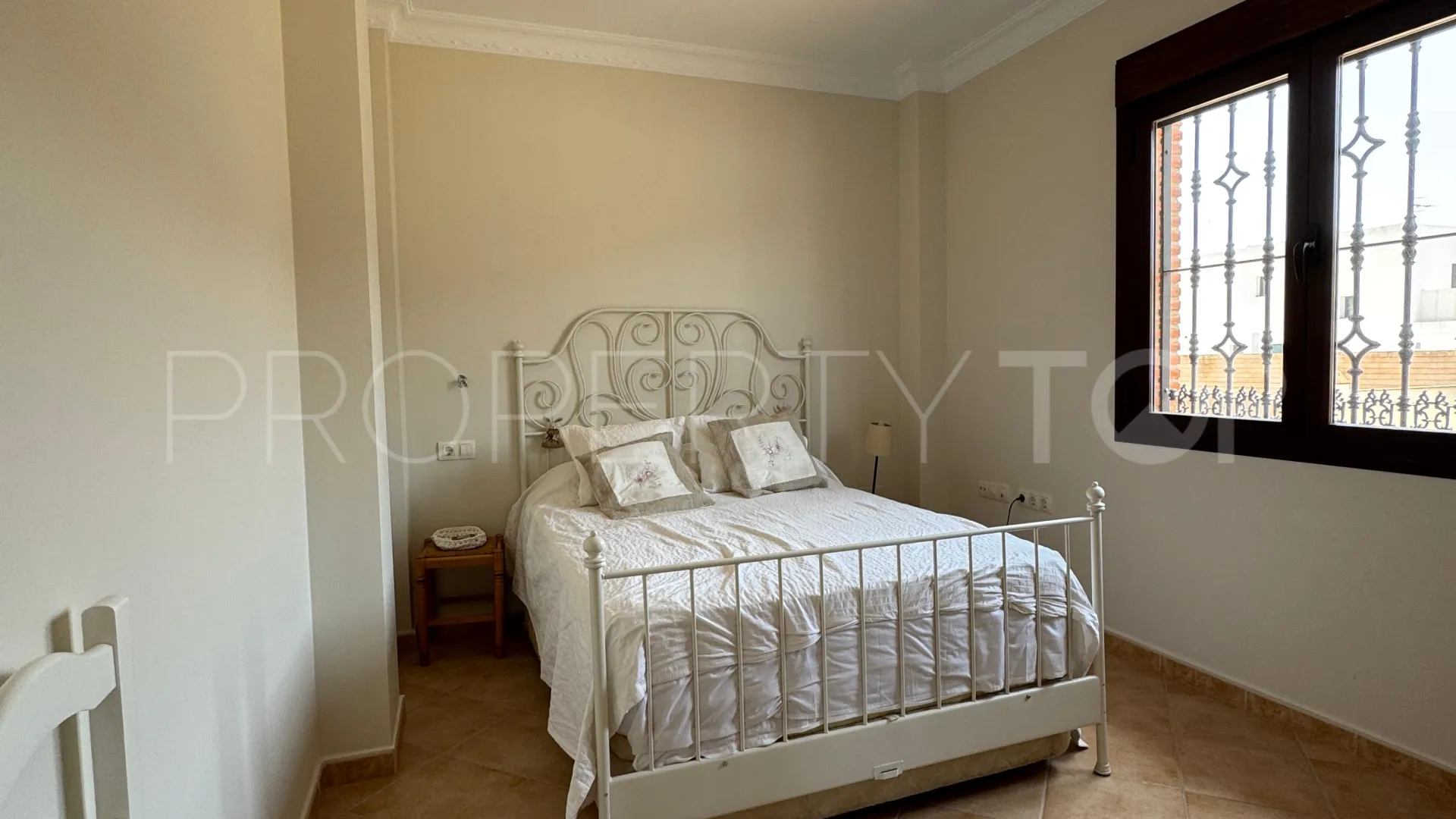 For sale Casabermeja house with 4 bedrooms