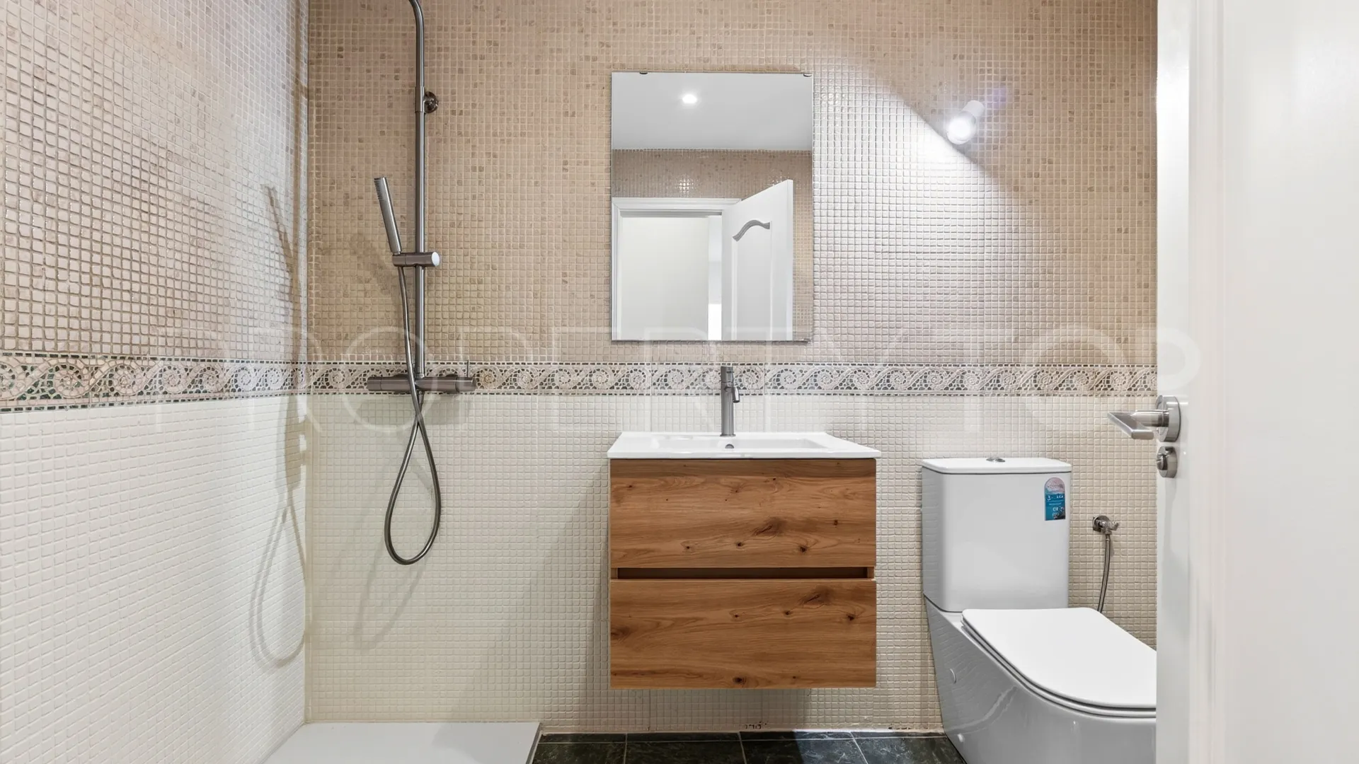 For sale Centro Histórico apartment with 2 bedrooms