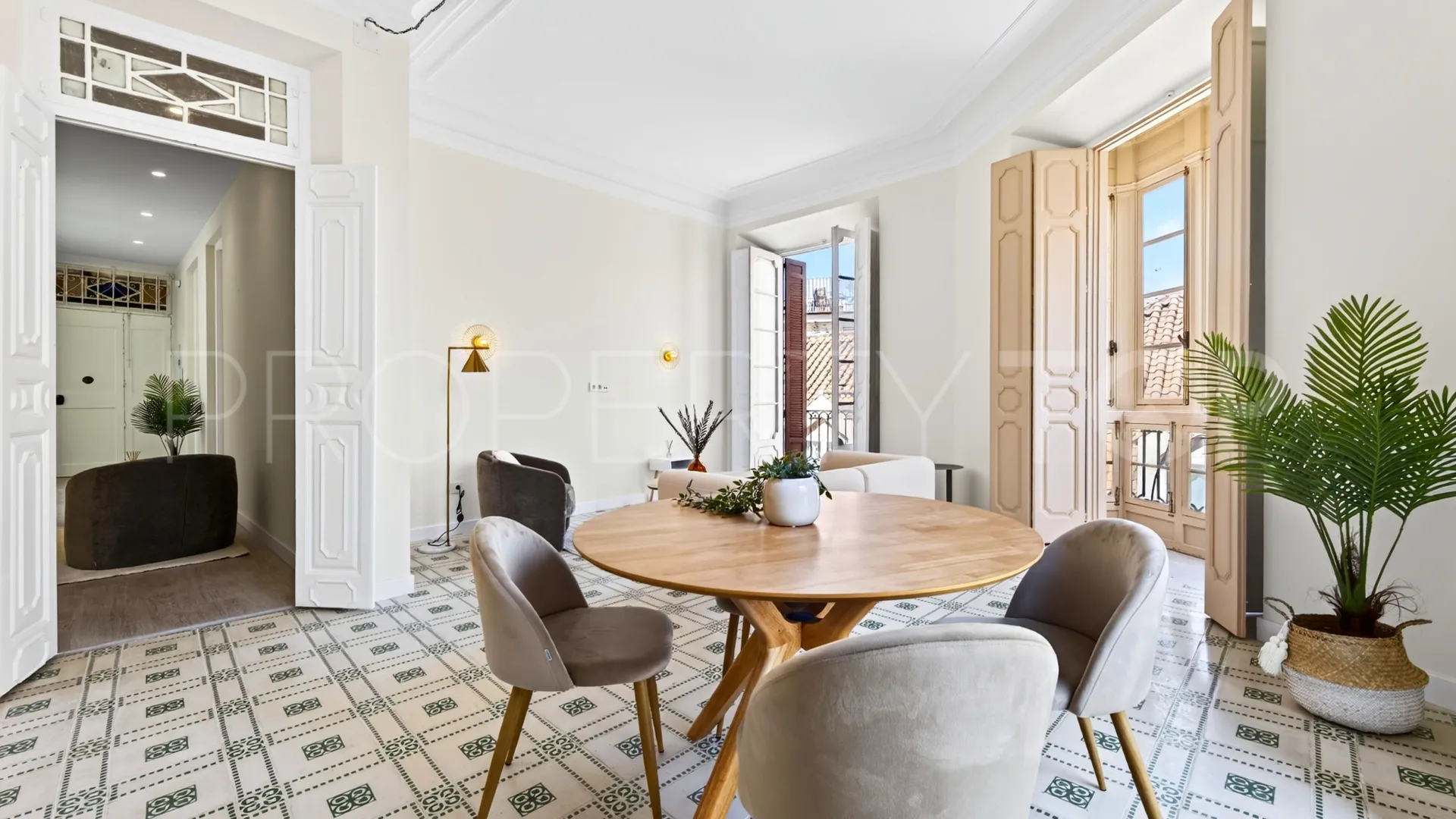 For sale apartment with 4 bedrooms in Centro Histórico