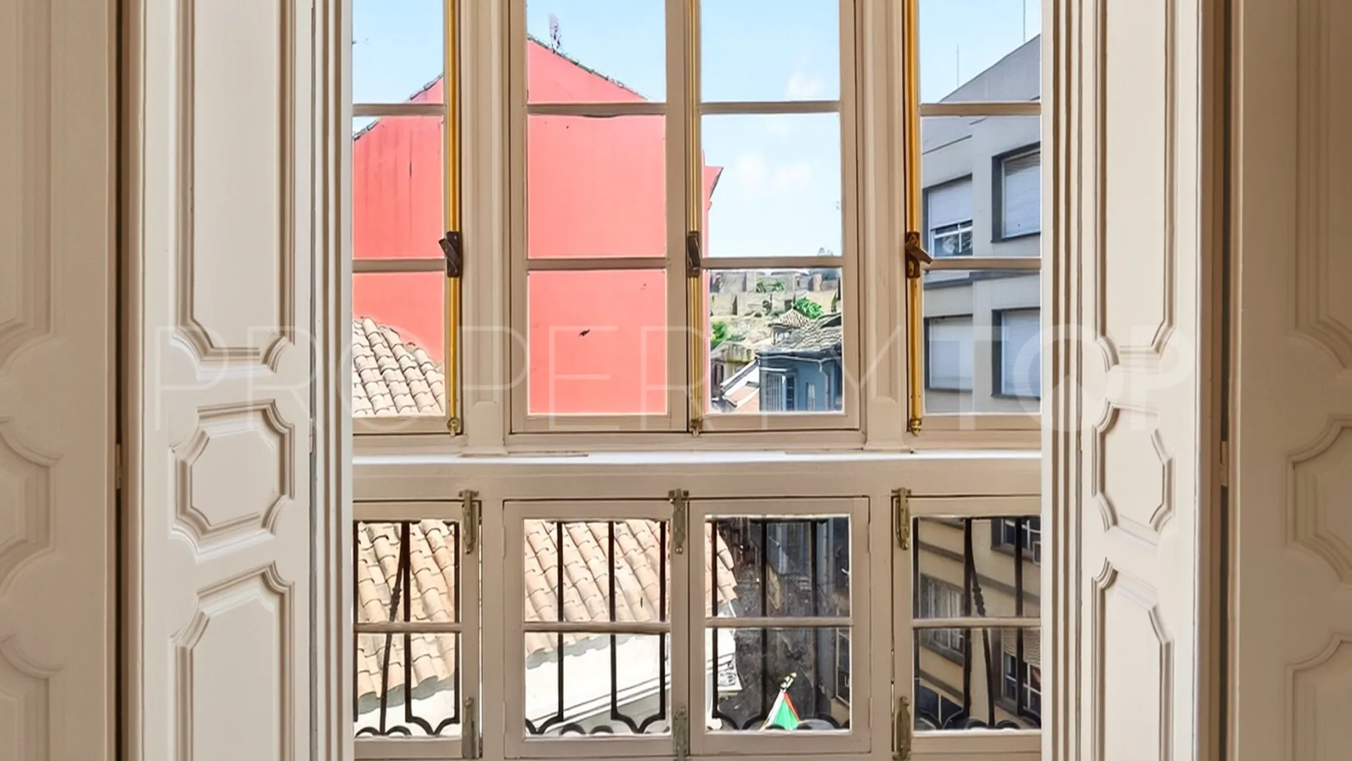 For sale apartment with 4 bedrooms in Centro Histórico