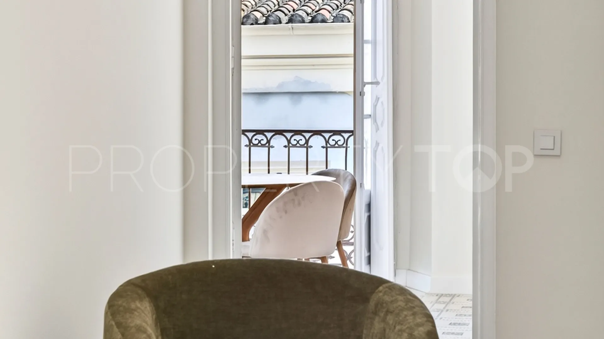 For sale apartment with 4 bedrooms in Centro Histórico
