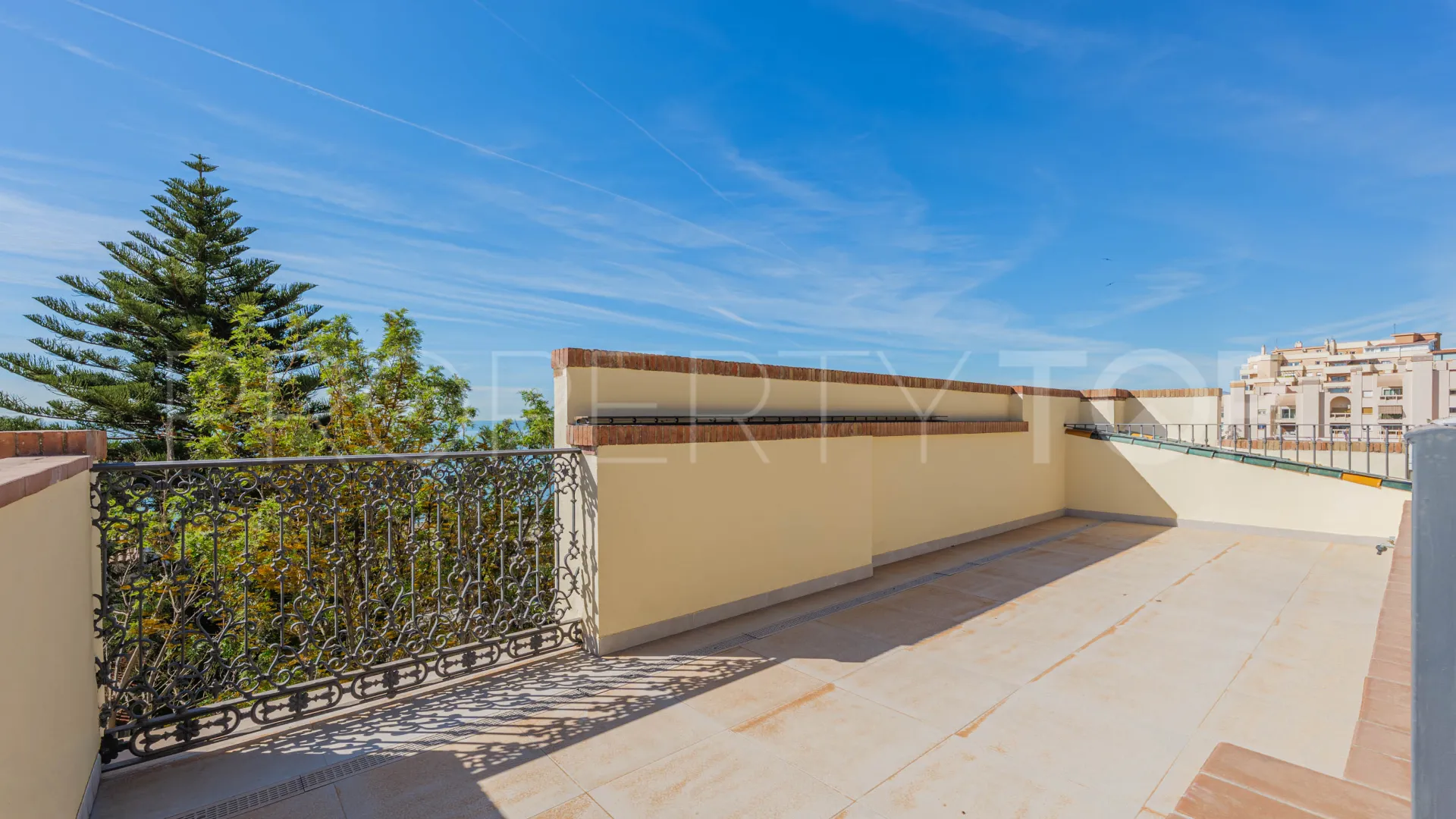 Se vende atico duplex en La Malagueta - La Caleta