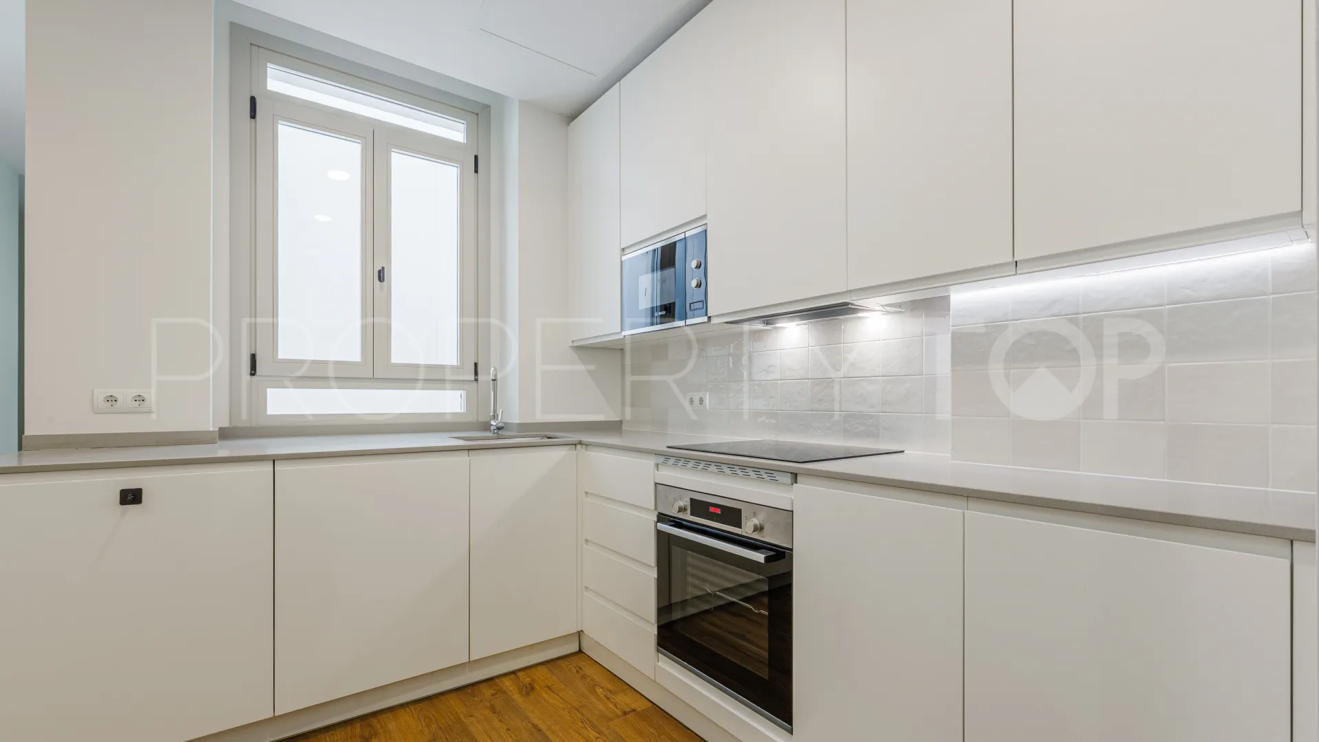 Se vende atico duplex en La Malagueta - La Caleta