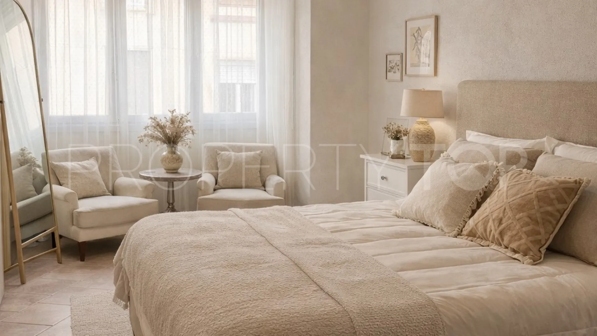 Apartamento en venta en Ensanche Centro - Puerto con 3 dormitorios
