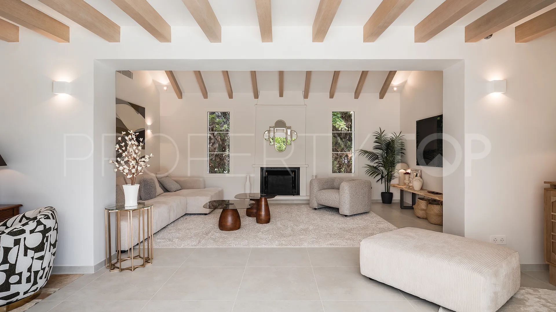 Villa for sale in Guadalmina Alta