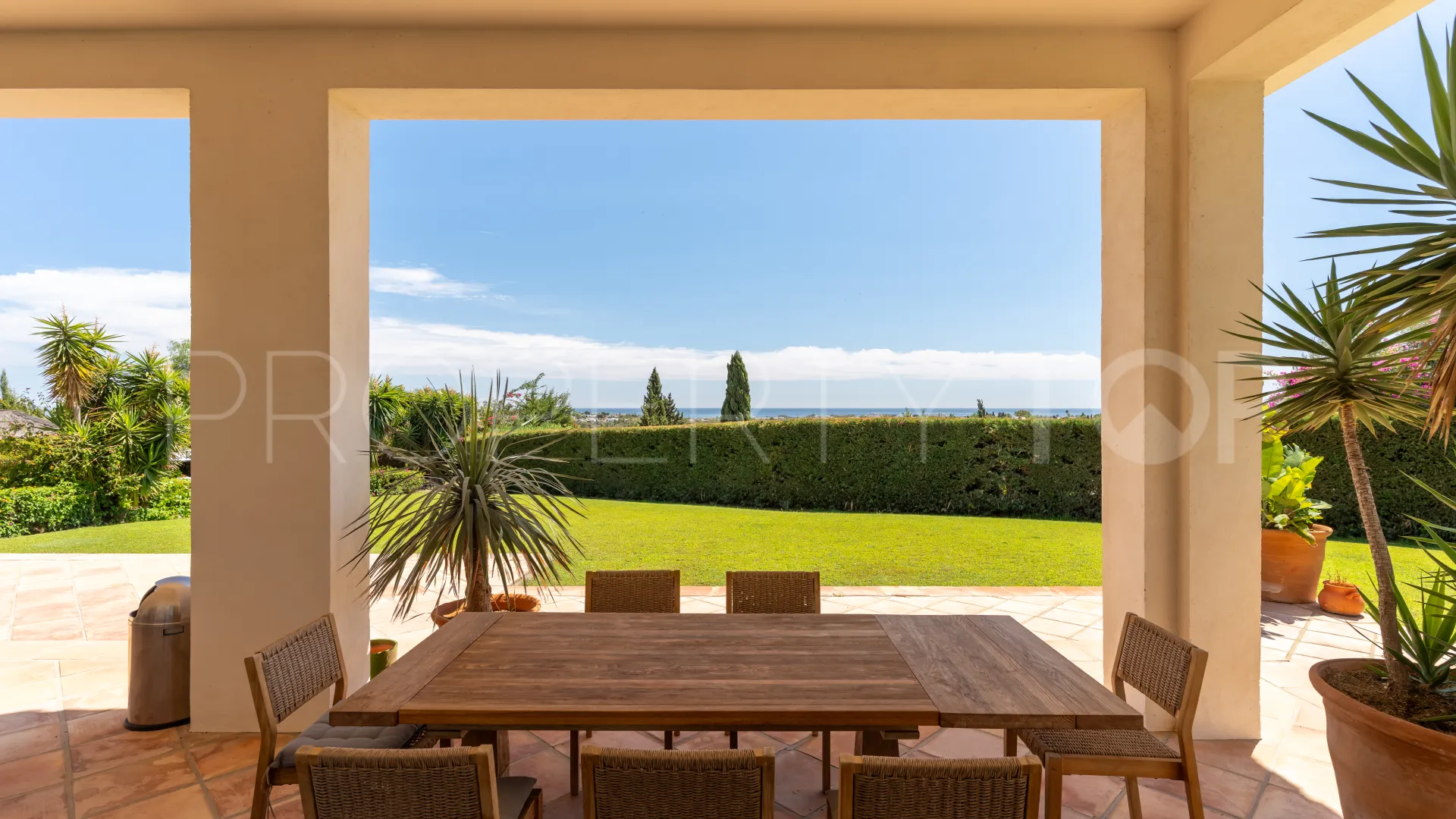 5 bedrooms Puerto del Almendro villa for sale
