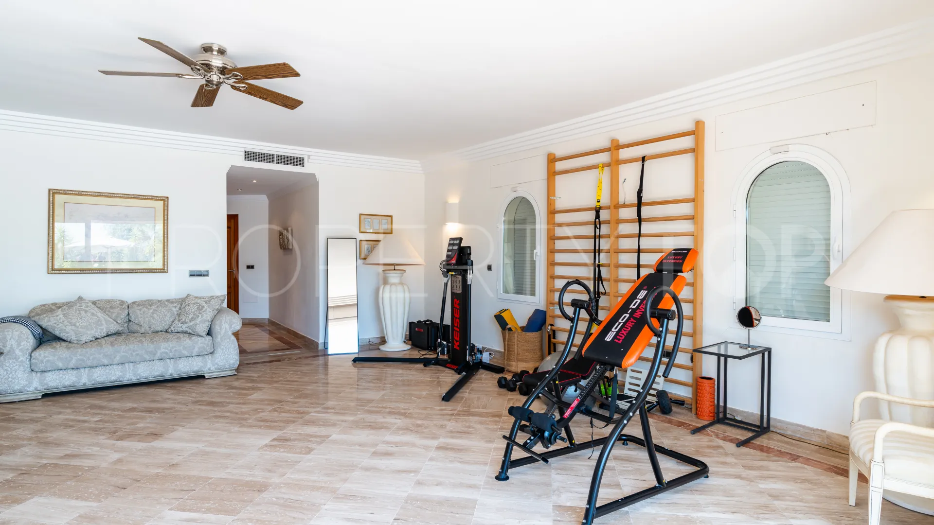 5 bedrooms Puerto del Almendro villa for sale