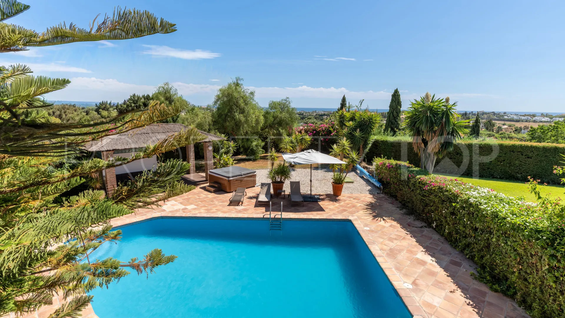 5 bedrooms Puerto del Almendro villa for sale
