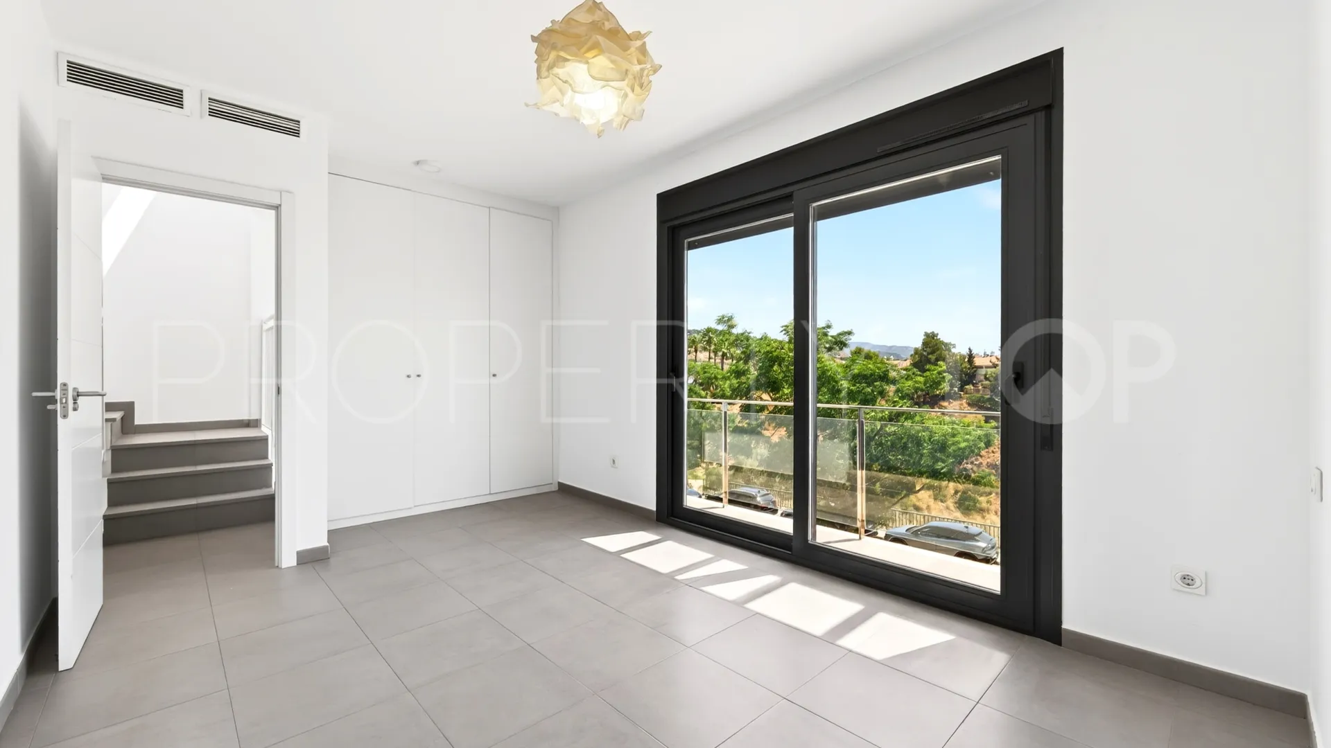 Pareado en venta en Cerrado Calderón - El Morlaco de 4 dormitorios