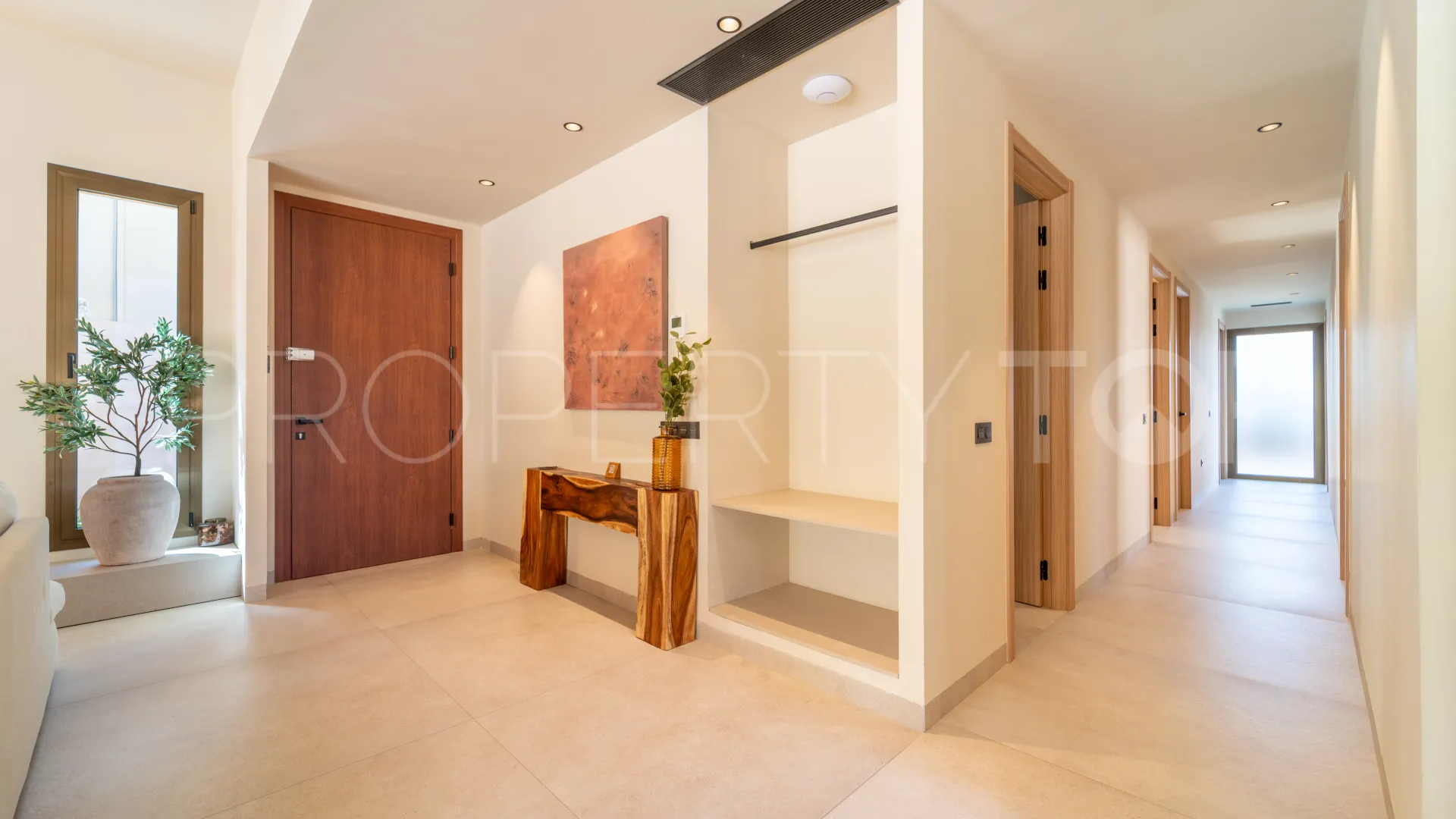 Villa for sale in Churriana