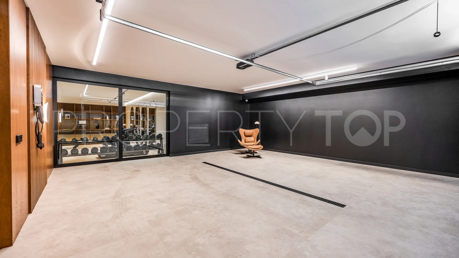 For sale Marbesa 6 bedrooms villa