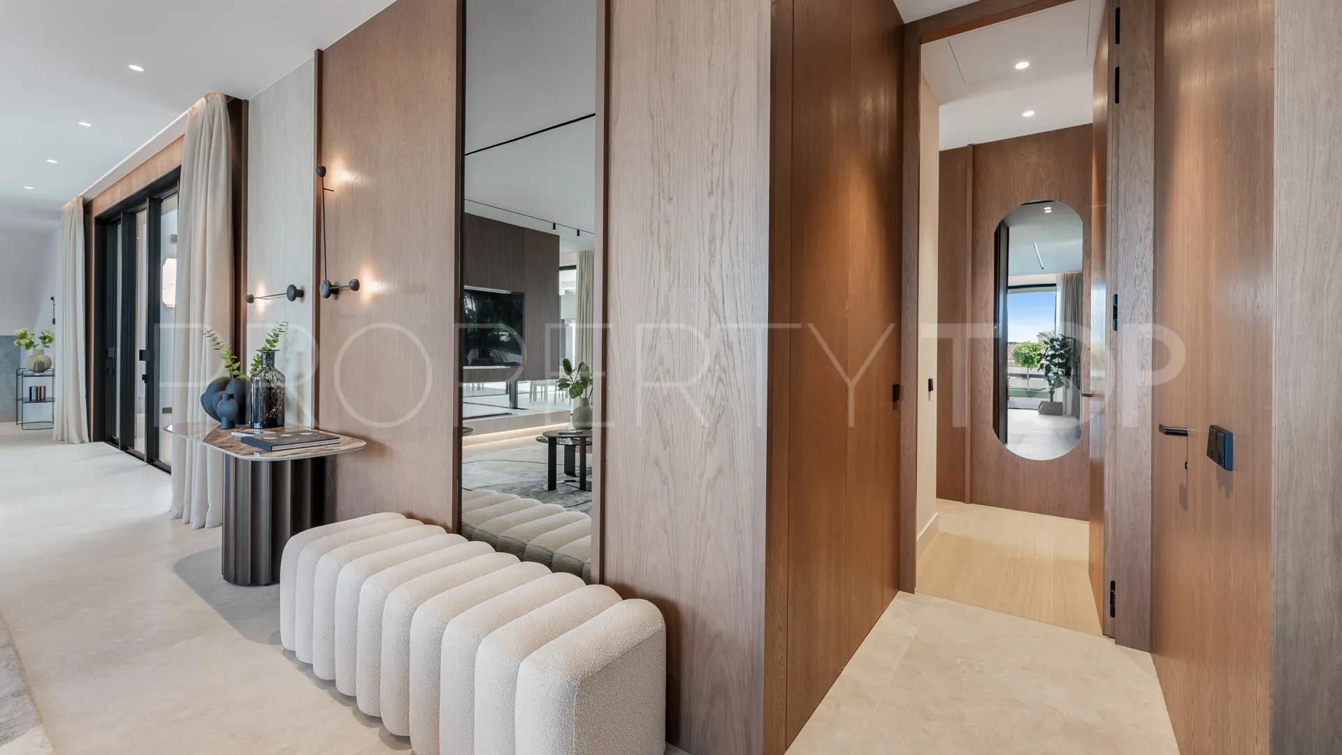 For sale Marbesa 6 bedrooms villa