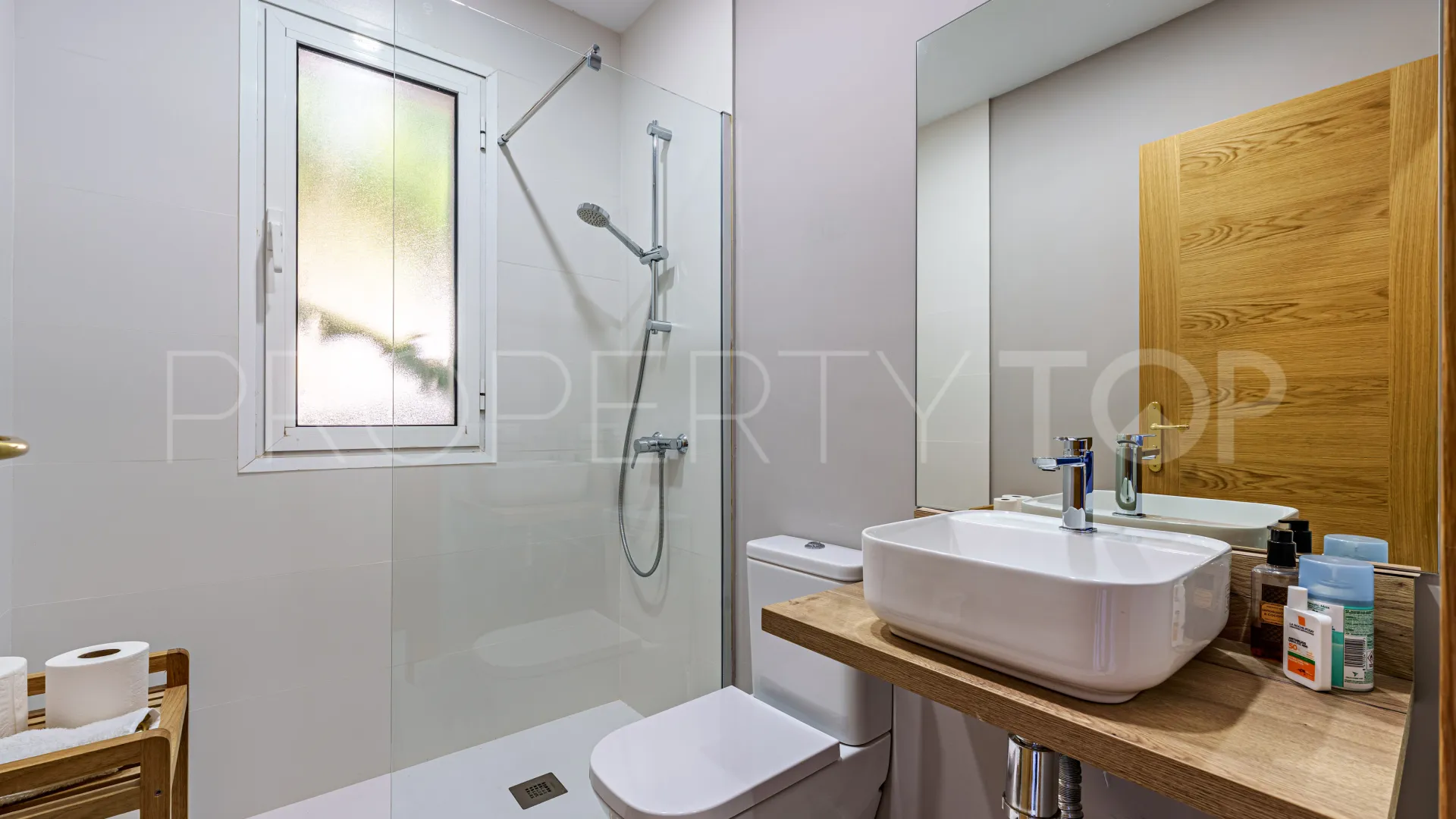 Malaga - Este, villa en venta de 6 dormitorios