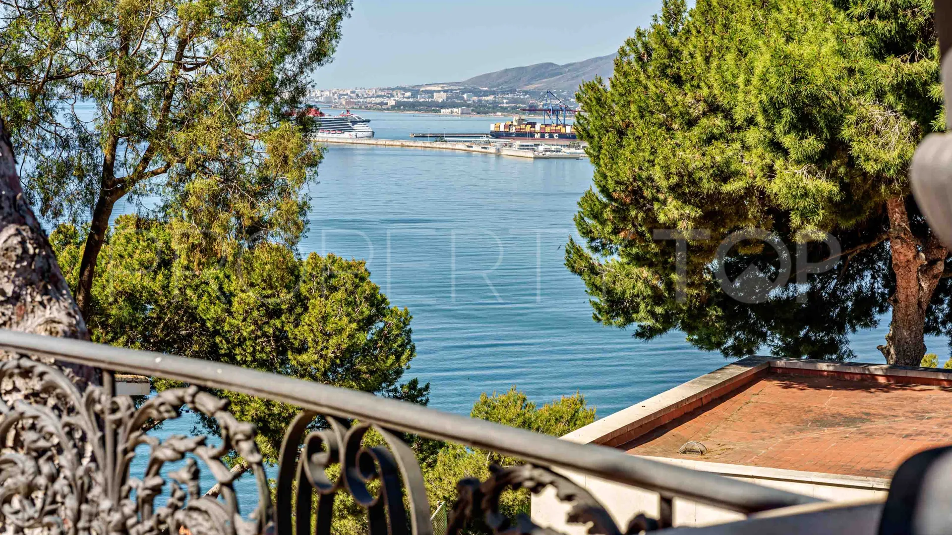 Malaga - Este, villa en venta de 6 dormitorios