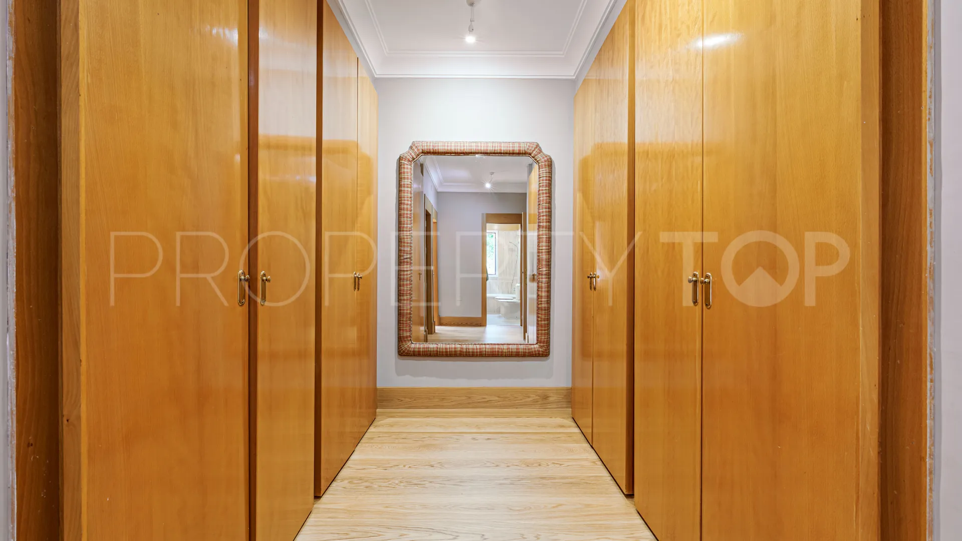 Malaga - Este, villa en venta de 6 dormitorios