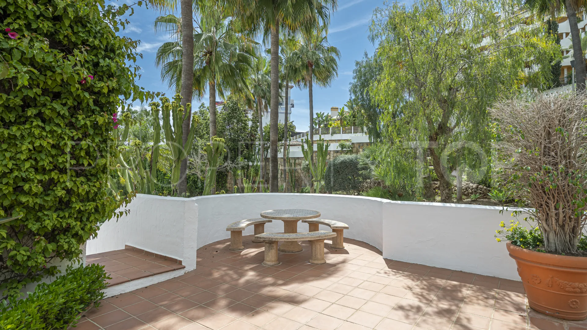 Comprar apartamento en Nueva Andalucia