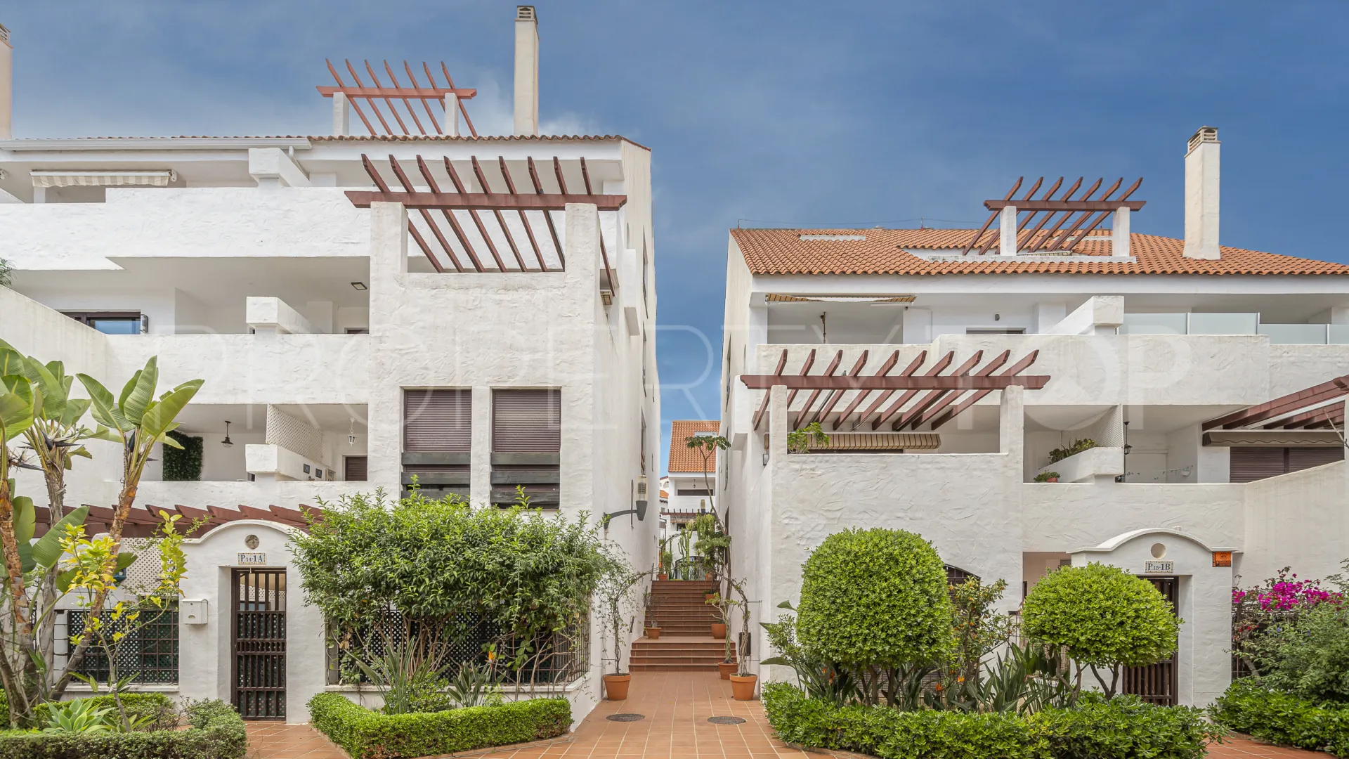 Comprar apartamento en Nueva Andalucia