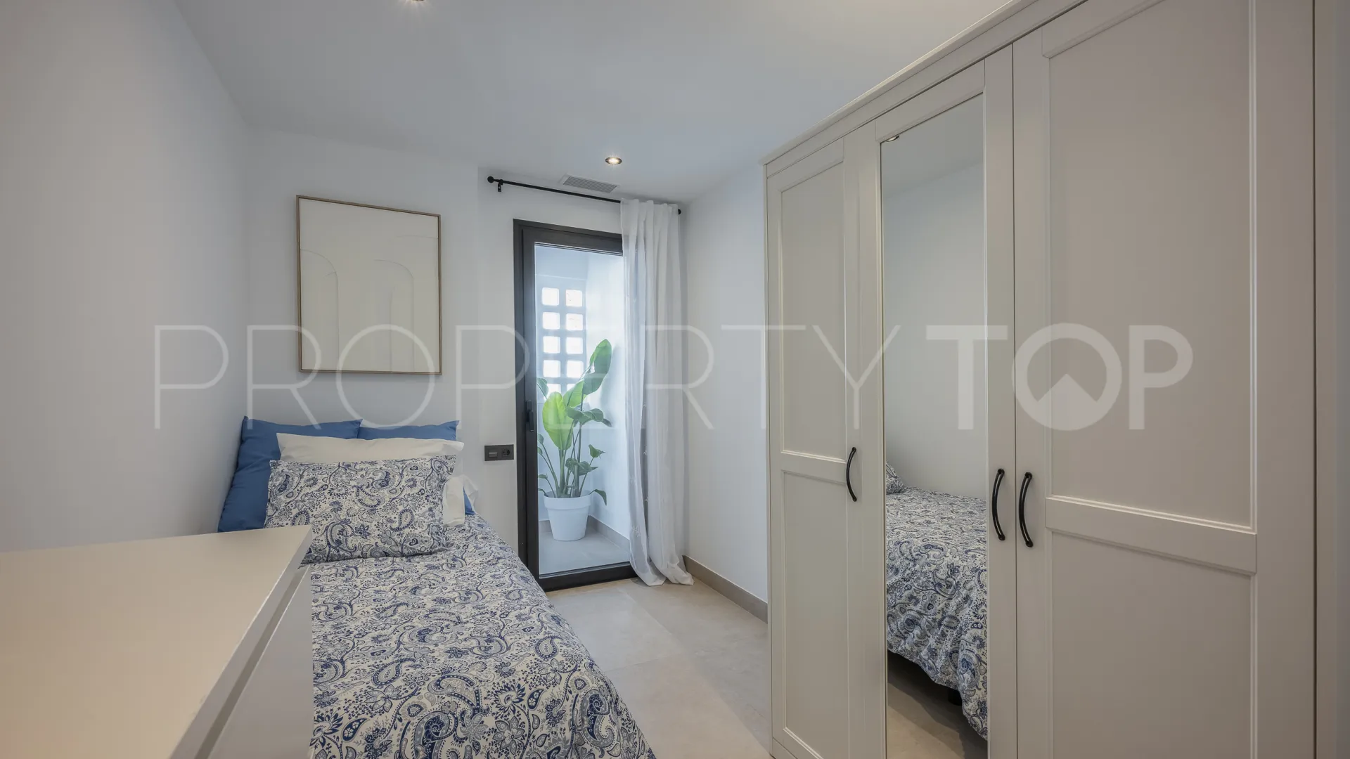 Comprar apartamento en Nueva Andalucia