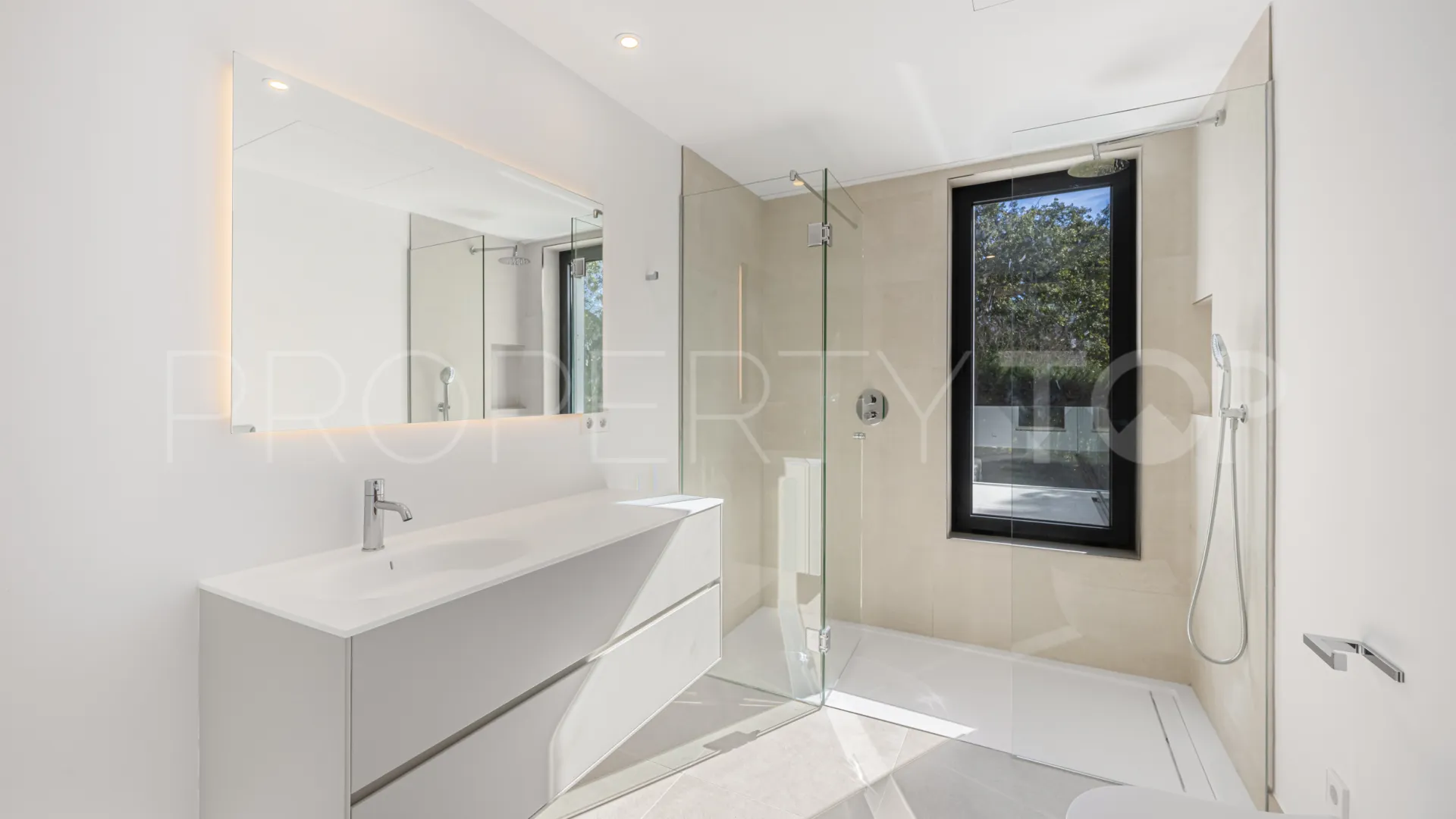 Sotogrande Alto, villa en venta de 5 dormitorios