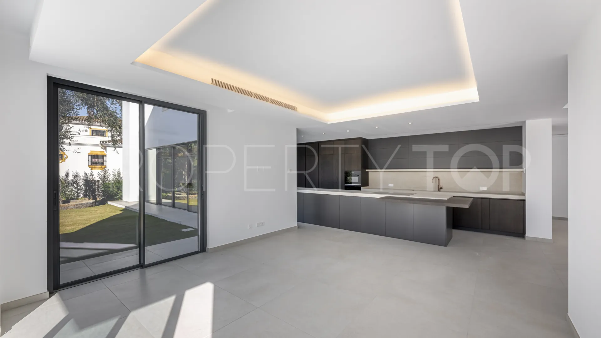 Sotogrande Alto, villa en venta de 5 dormitorios