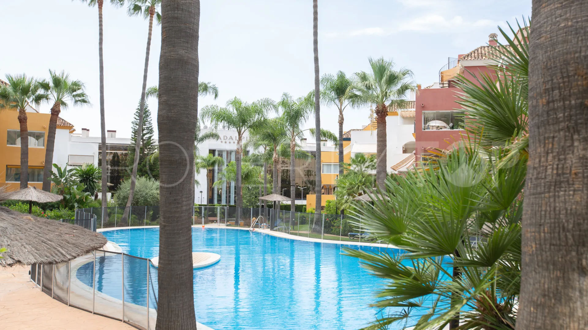 For sale Marbella Golden Mile duplex penthouse with 3 bedrooms