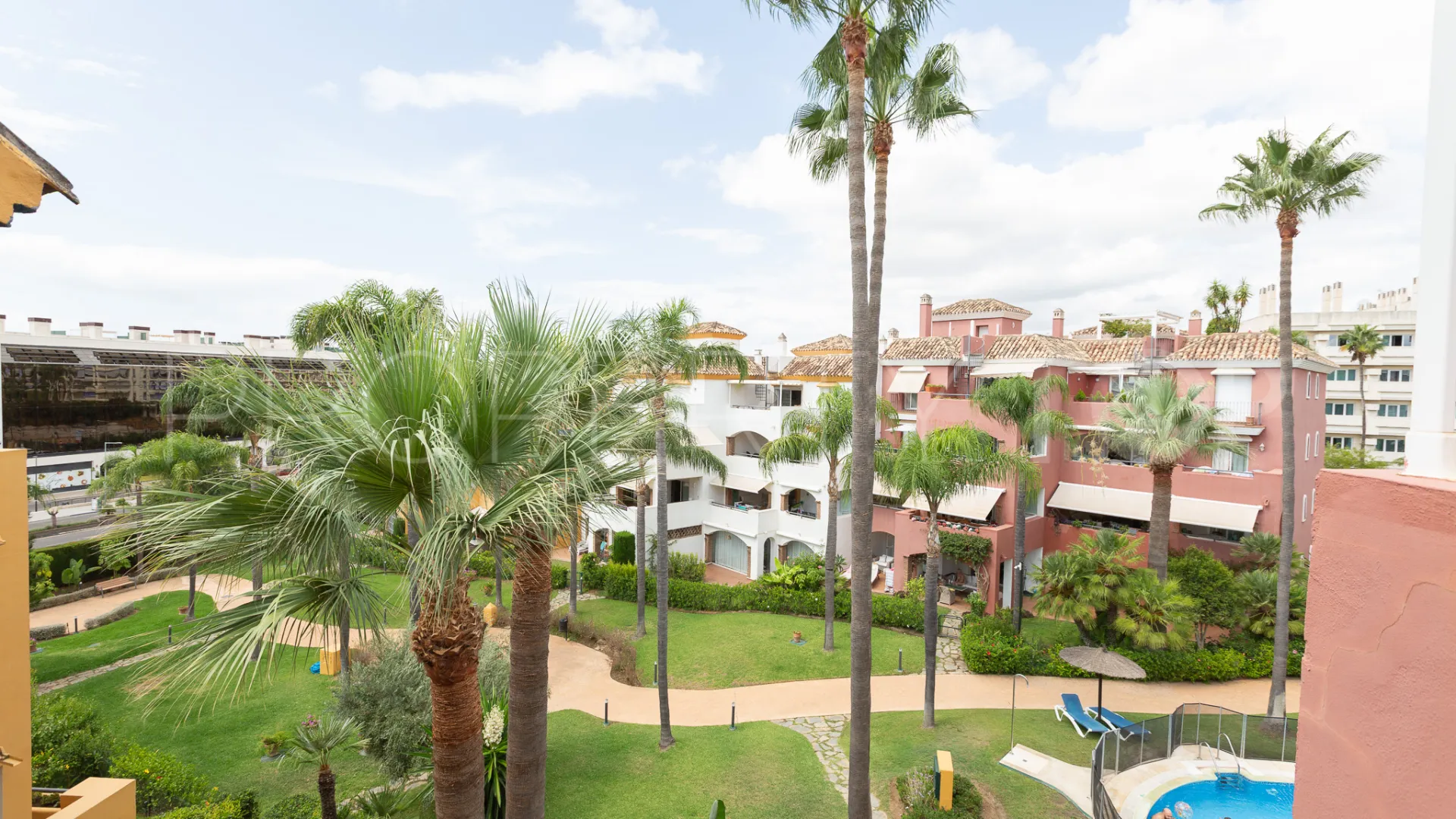 For sale Marbella Golden Mile duplex penthouse with 3 bedrooms