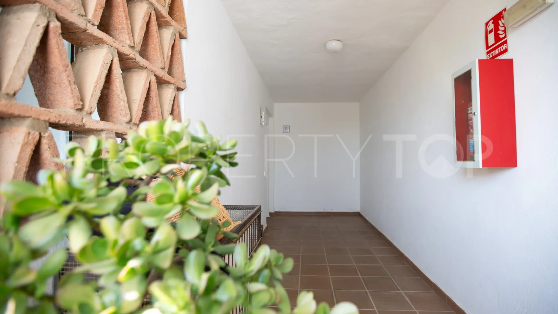 For sale Marbella Golden Mile duplex penthouse with 3 bedrooms