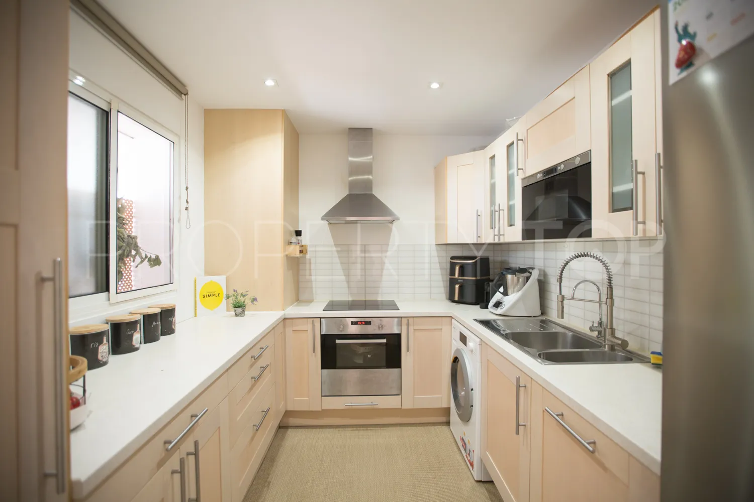 For sale Ancon Sierra IV 3 bedrooms ground floor apartment