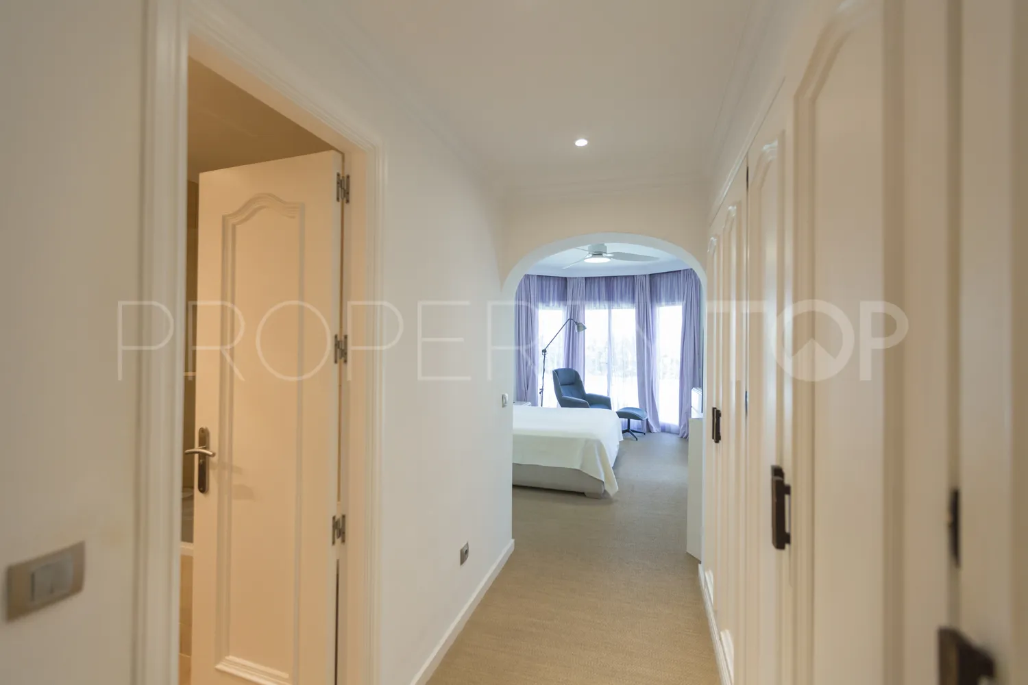 For sale Ancon Sierra IV 3 bedrooms ground floor apartment