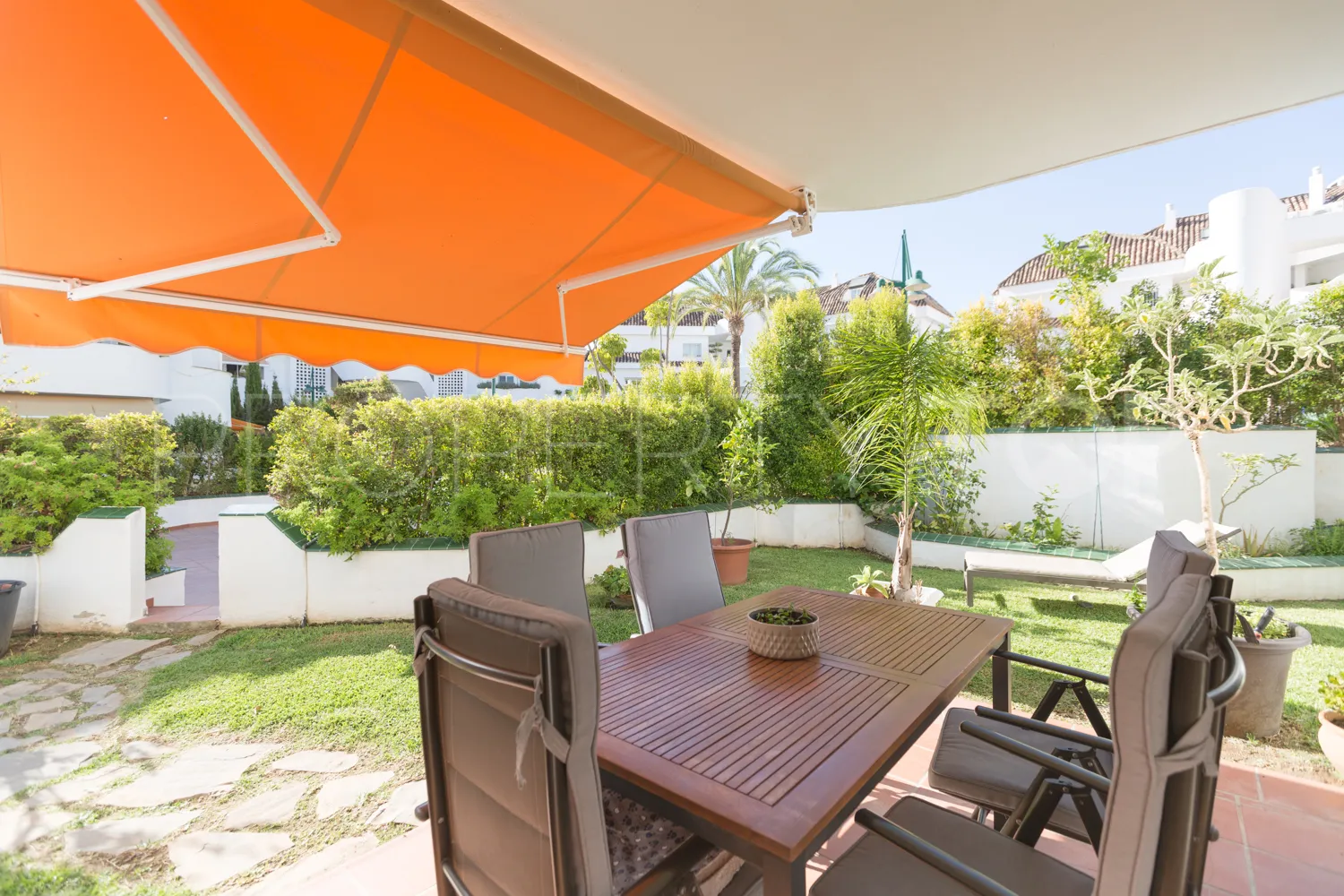 For sale Ancon Sierra IV 3 bedrooms ground floor apartment