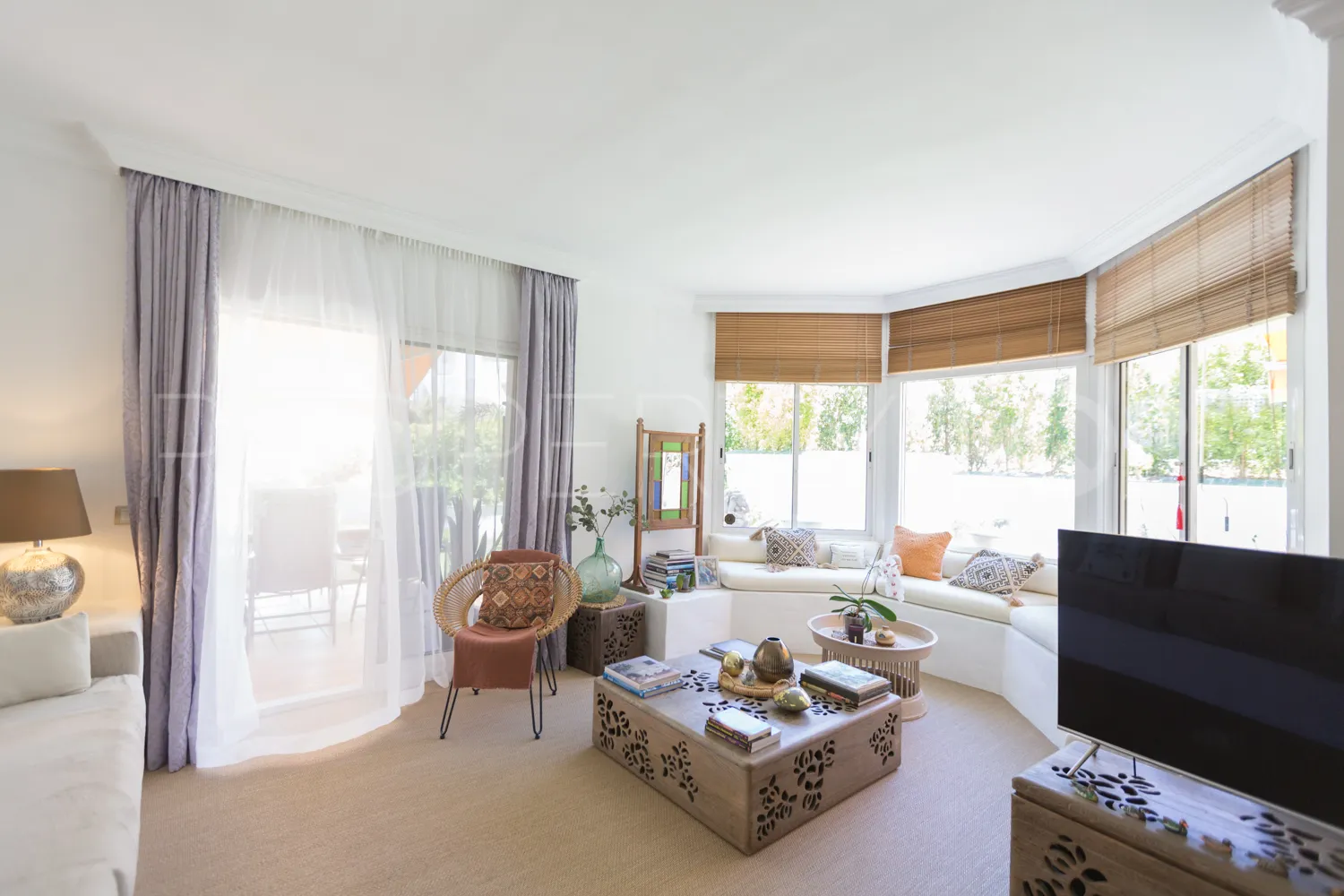 For sale Ancon Sierra IV 3 bedrooms ground floor apartment