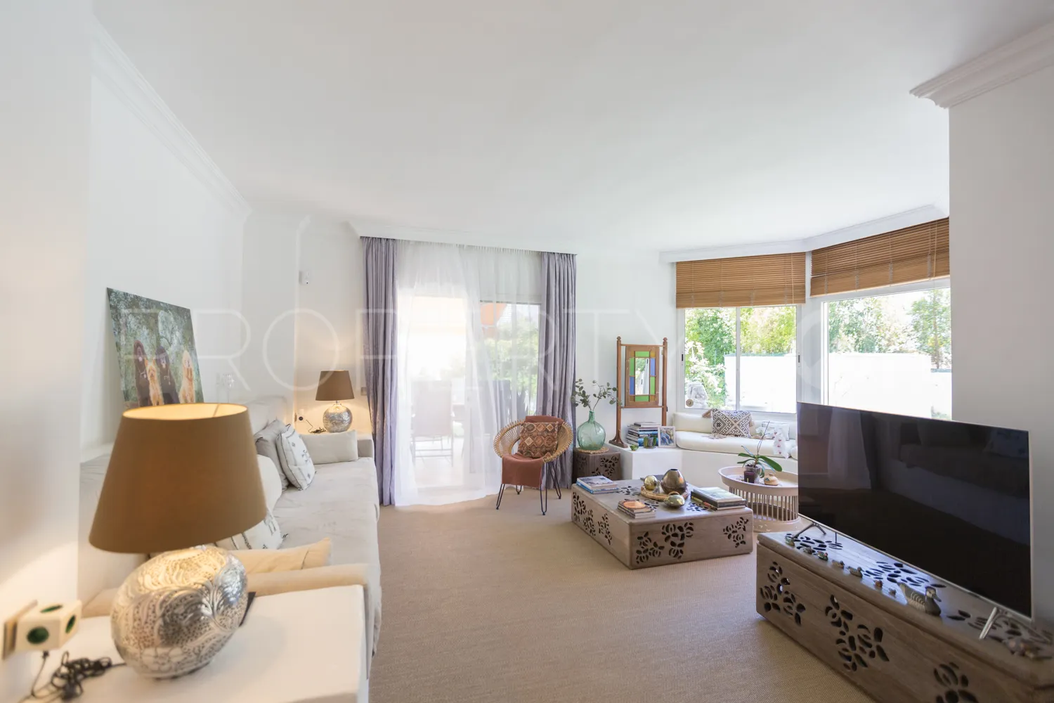 For sale Ancon Sierra IV 3 bedrooms ground floor apartment