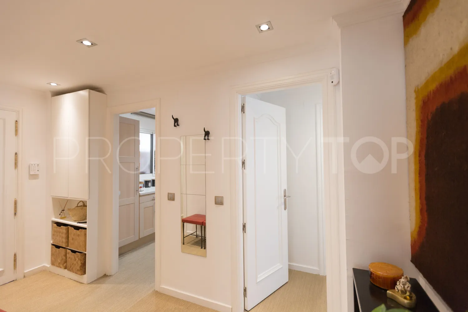 For sale Ancon Sierra IV 3 bedrooms ground floor apartment