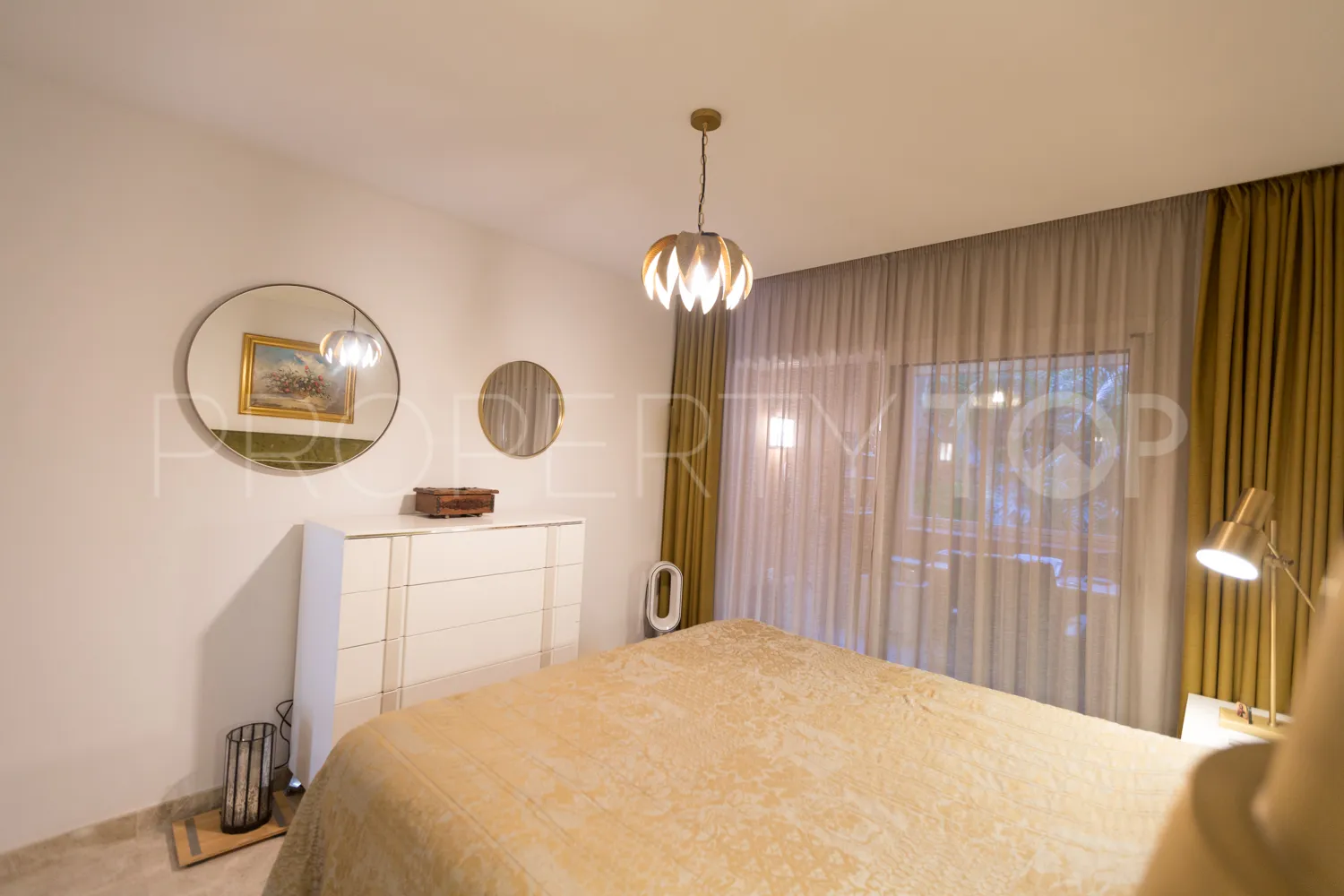 Ground floor apartment in Alminar de Marbella for sale