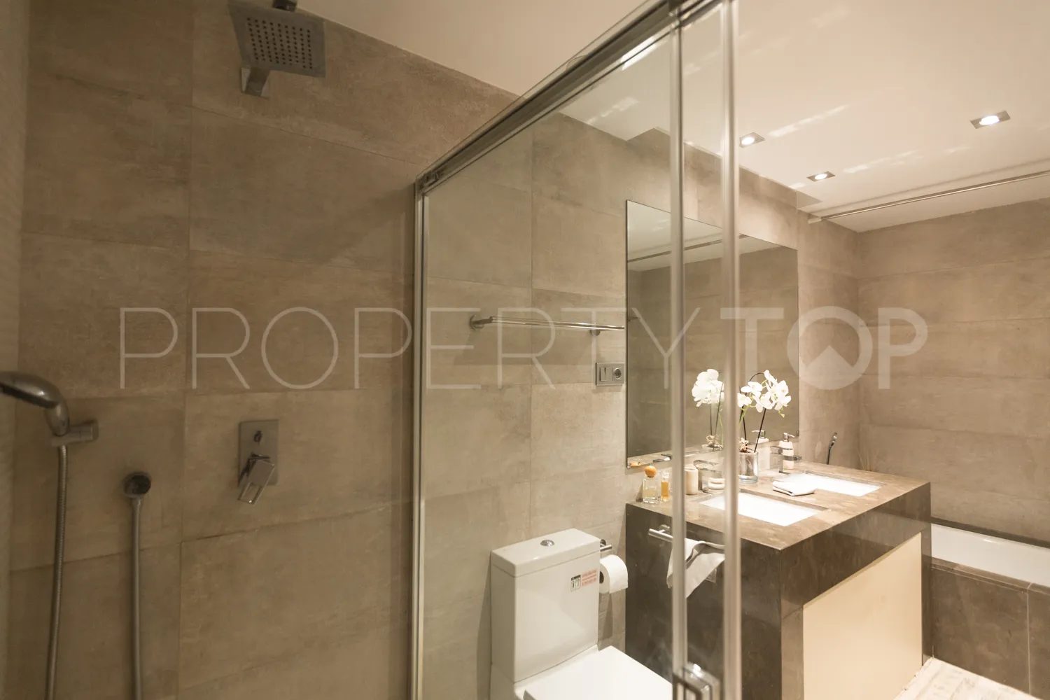 Ground floor apartment in Alminar de Marbella for sale