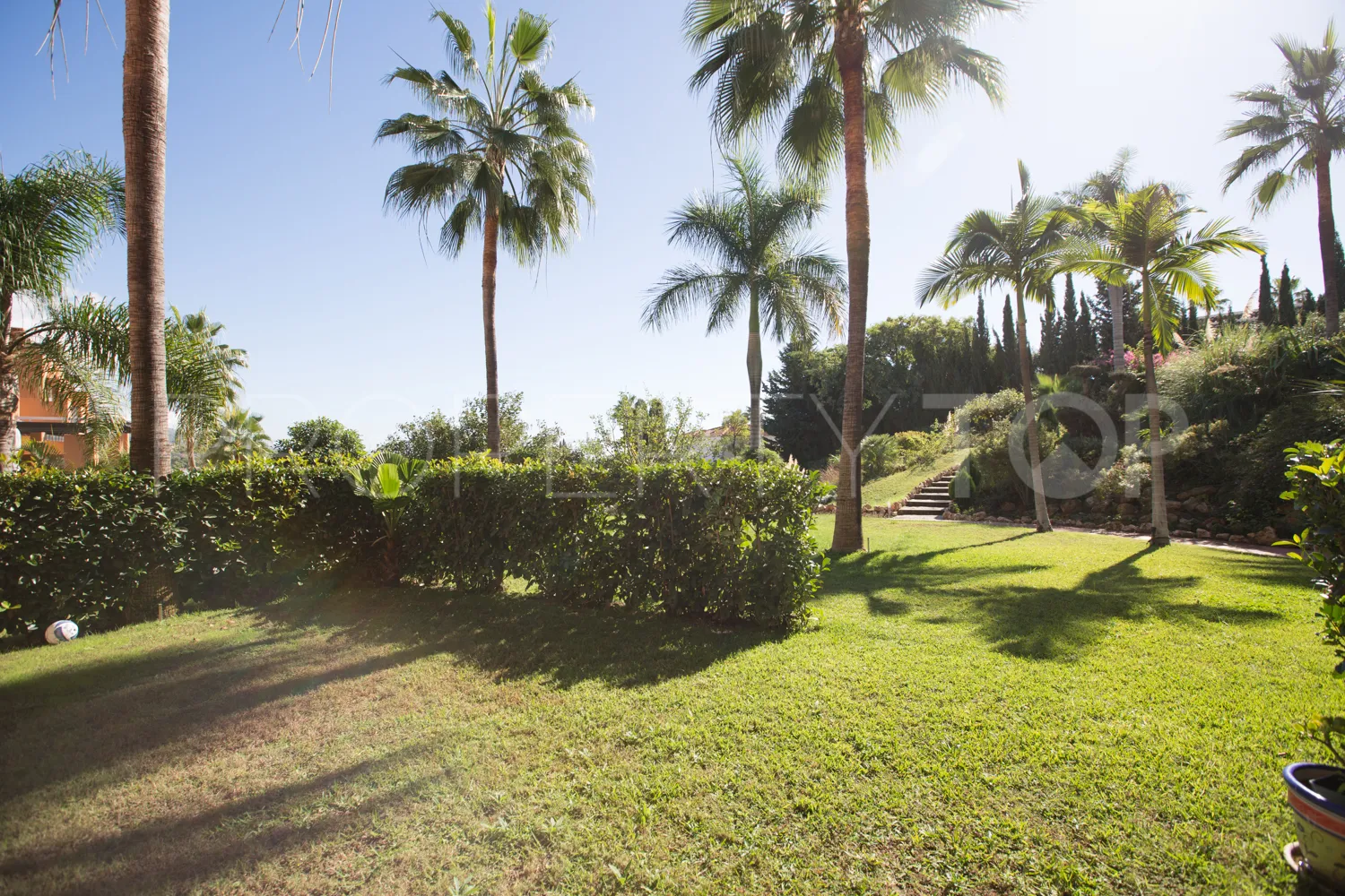 Ground floor apartment in Alminar de Marbella for sale