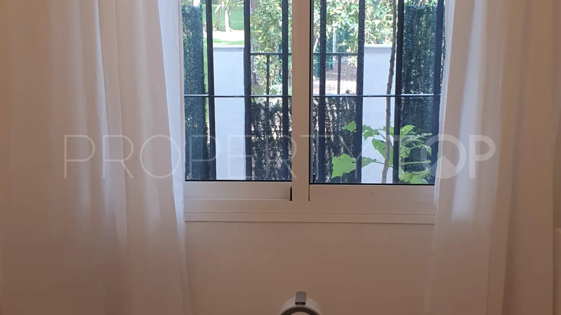 2 bedrooms ground floor apartment for sale in Benamara
