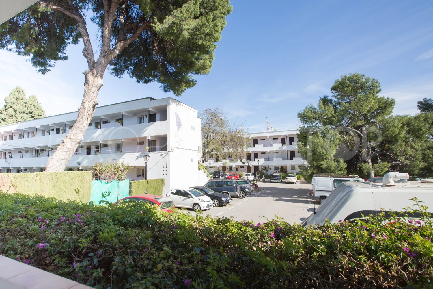 Apartamento en venta de 2 dormitorios en Nueva Andalucia